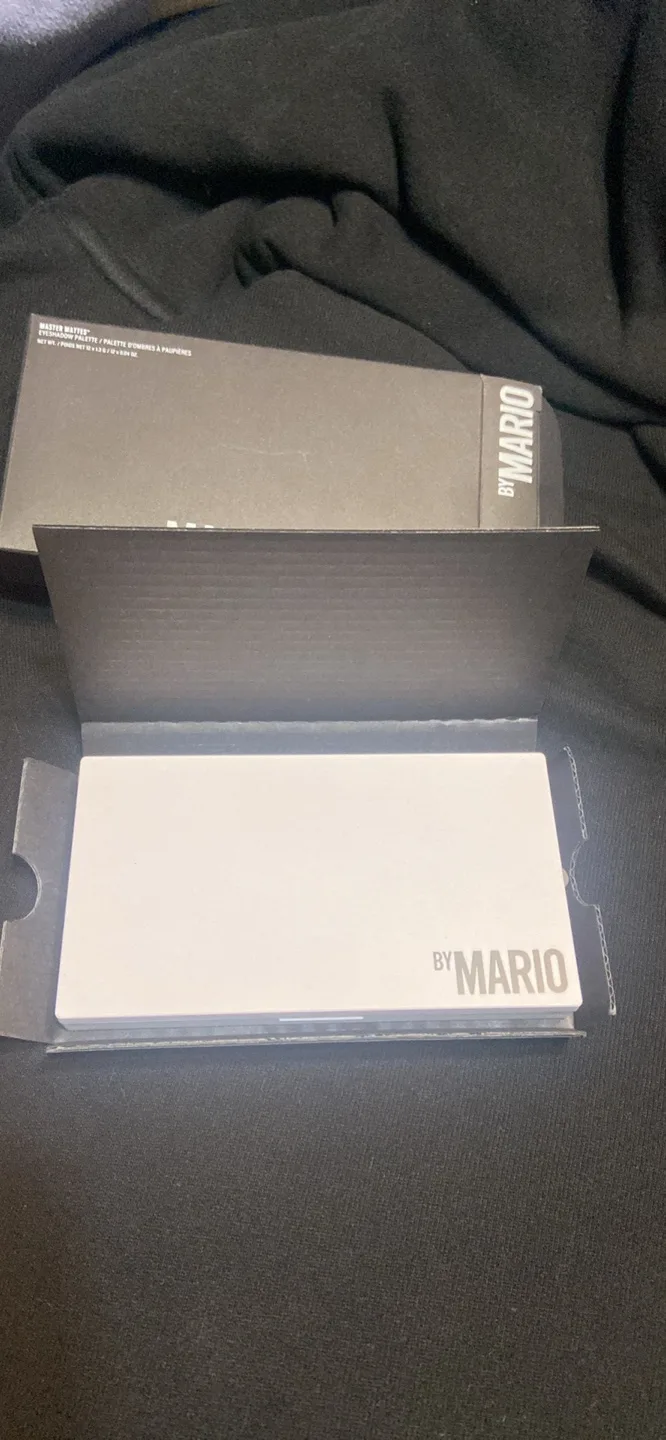 Makeup By Mario Master Mattes Eyeshadow Palette image indicator(3)