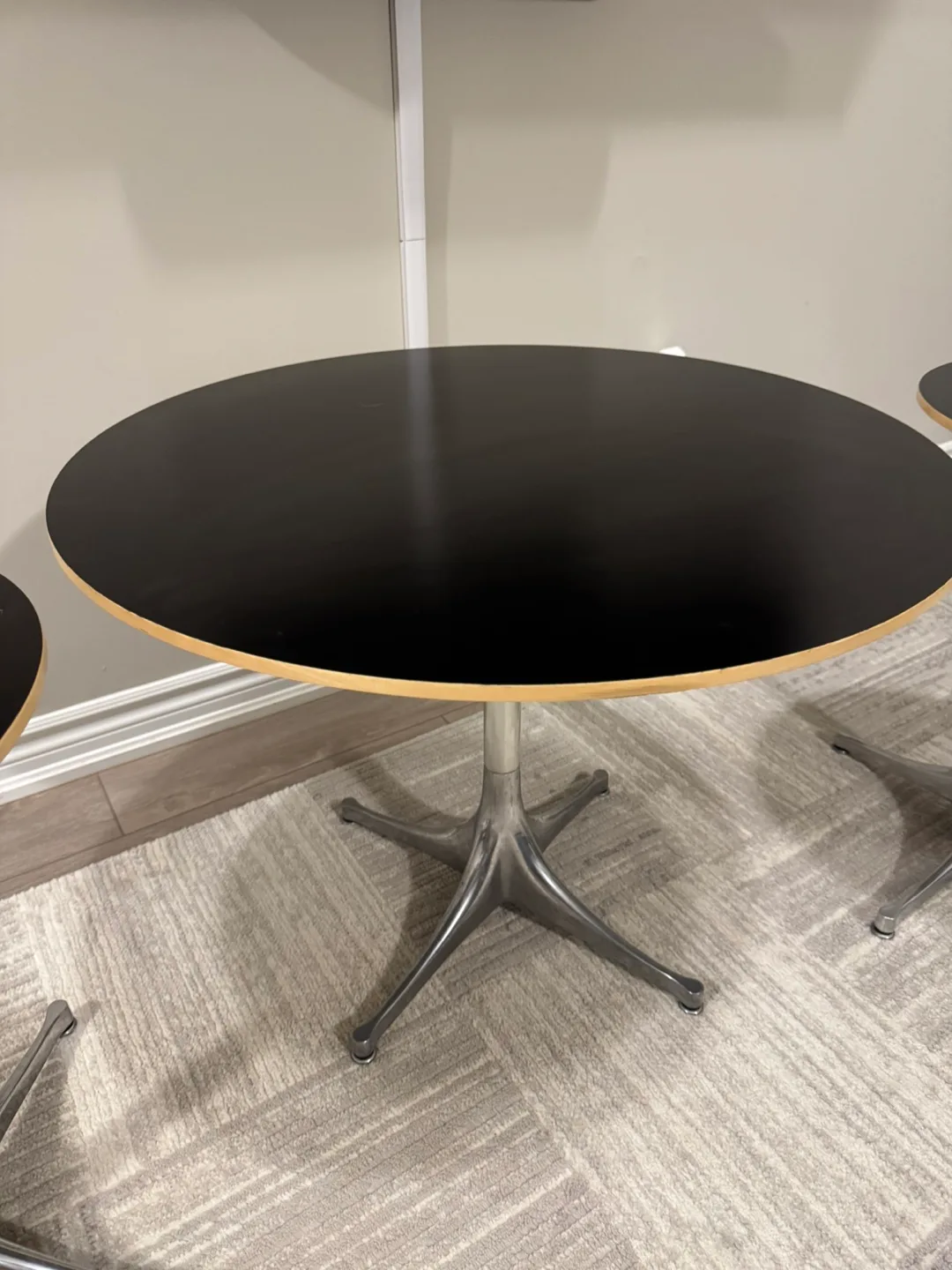 Herman Miller George Nelson Table Set – Coffee + 2 Pedestal image indicator(3)