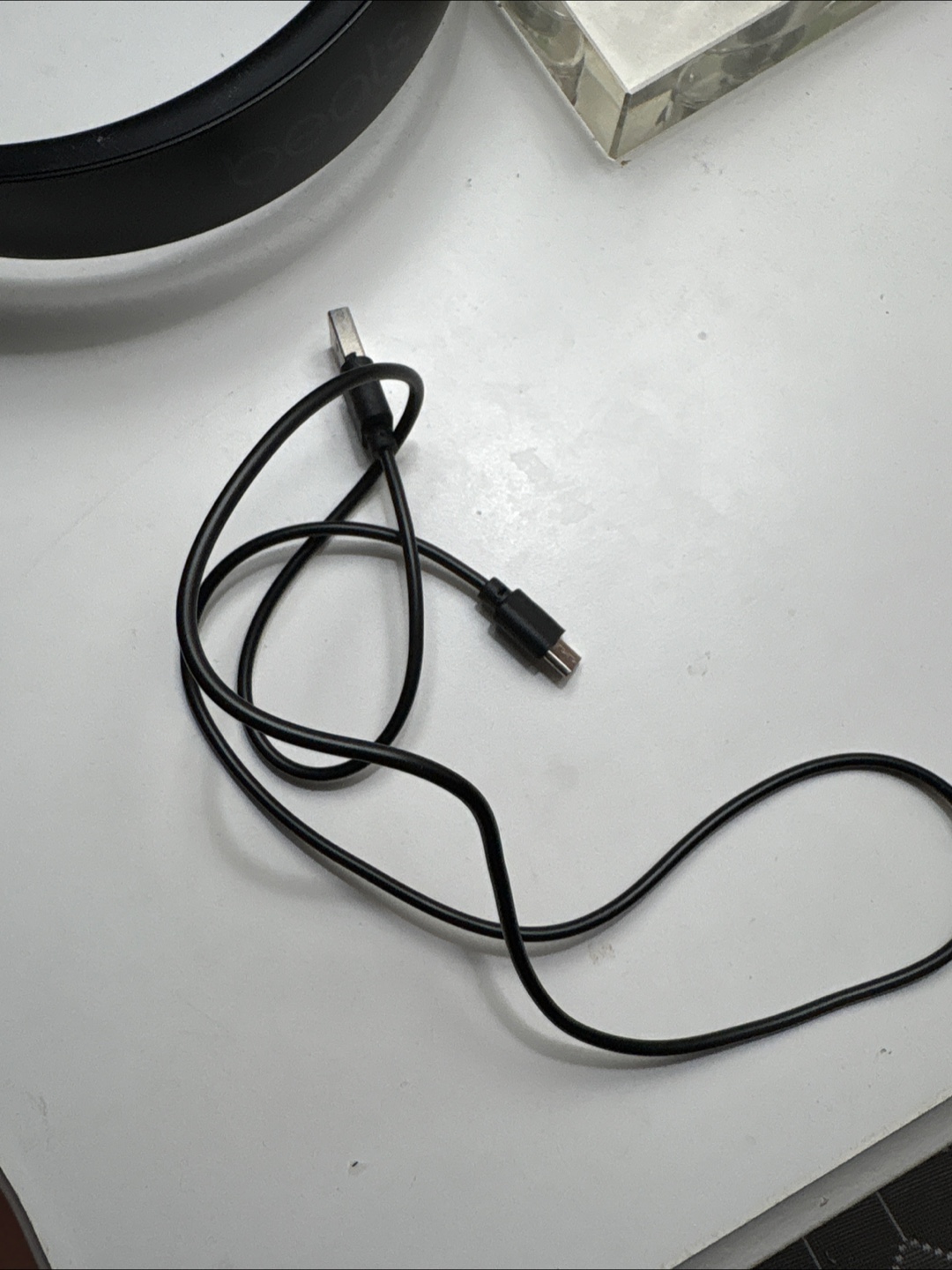 Beats Studio 3 by Dr. Dre. Black with case and charger - photo 4