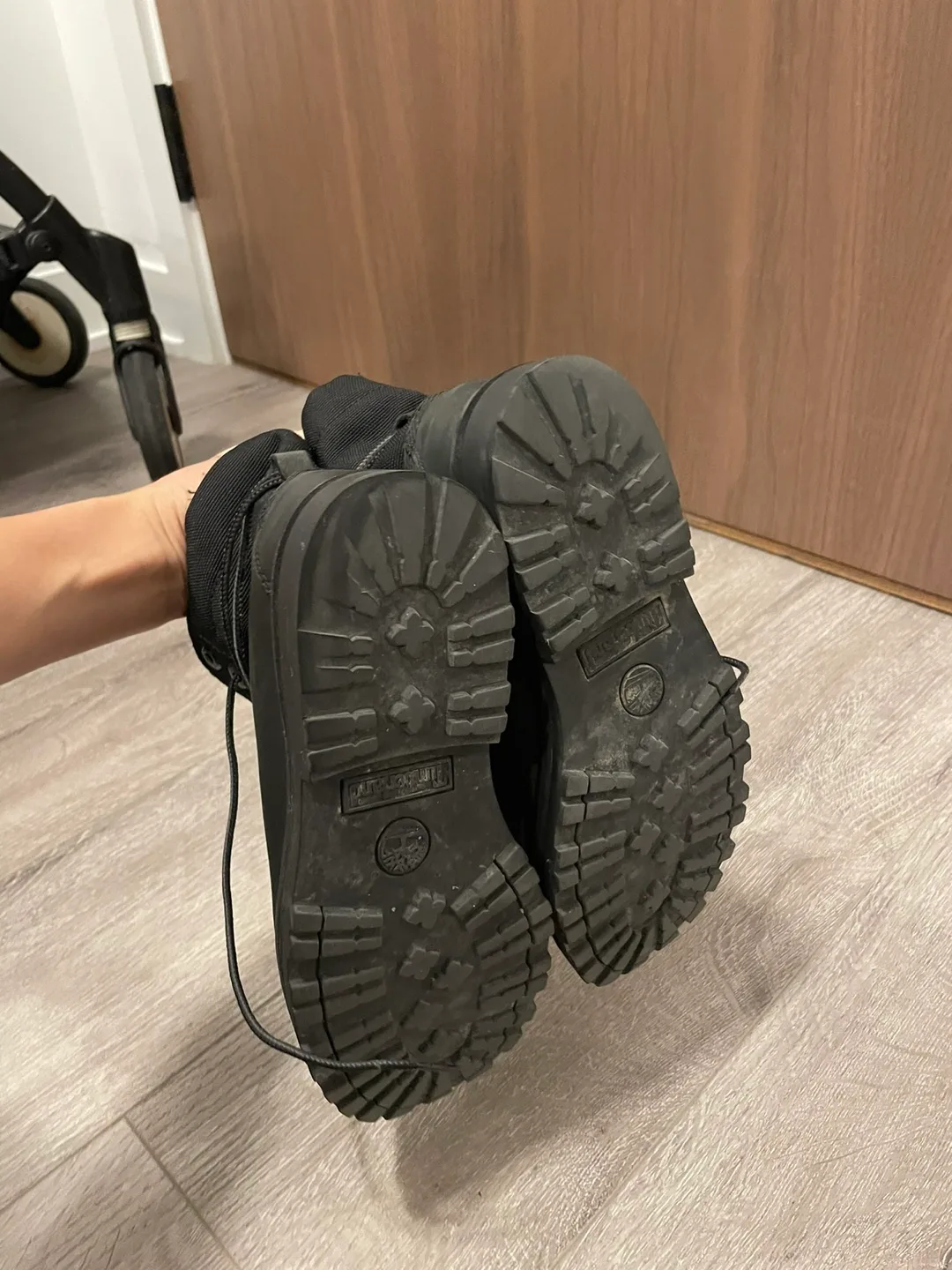 Timberland Black Boots - Size 4.5 (youth) image indicator(4)