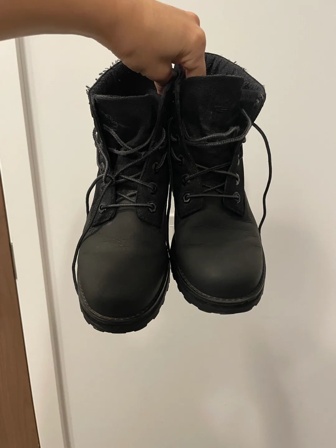 Timberland Black Boots - Size 4.5 (youth) image indicator(3)