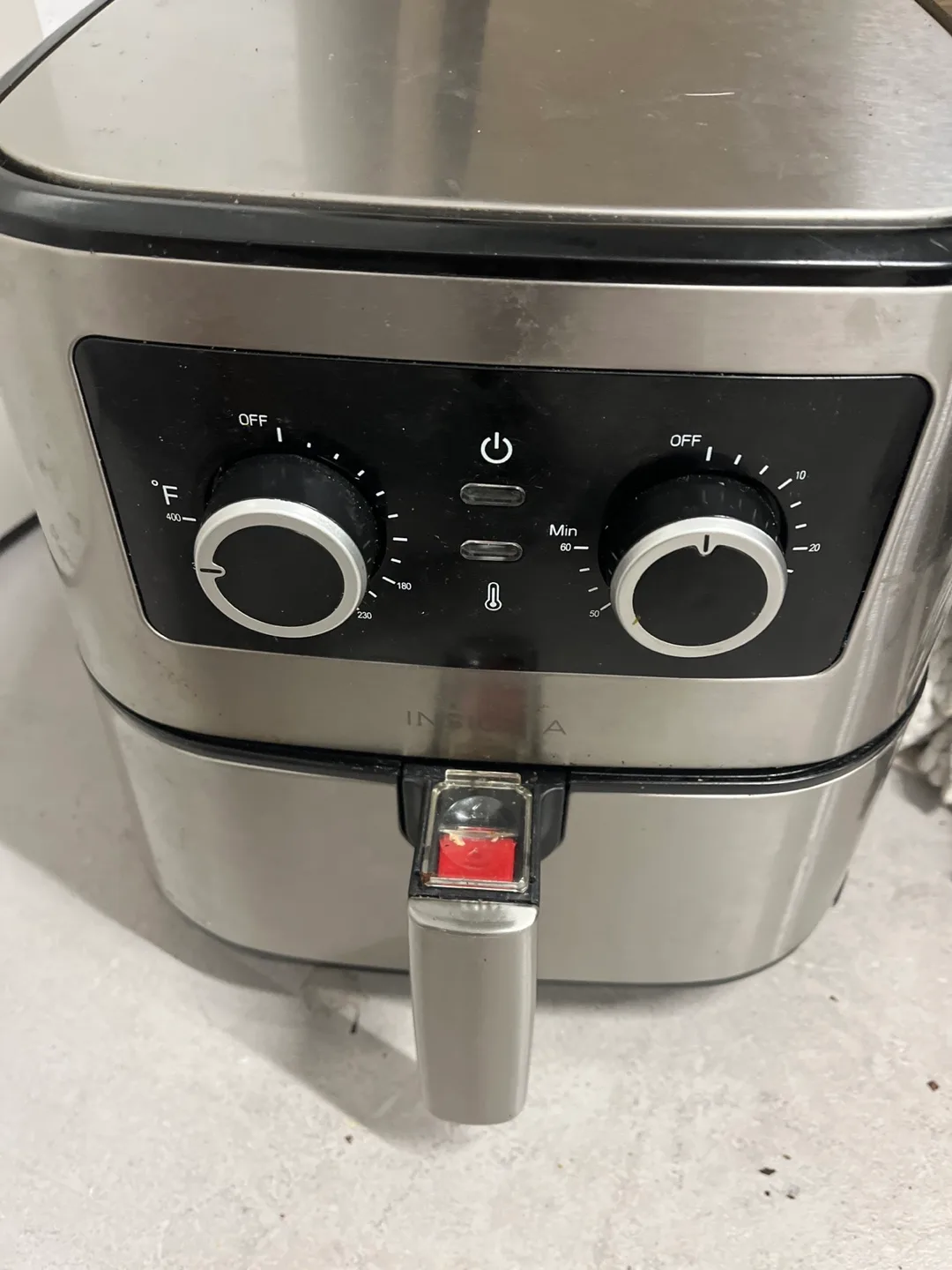 Insignia NS-AF5MSS2-C Air Fryer thumbnail