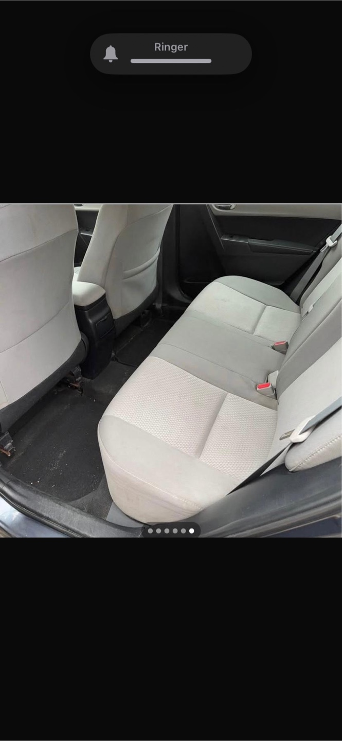 Used Toyota Corolla - Grey Sedan - photo 4