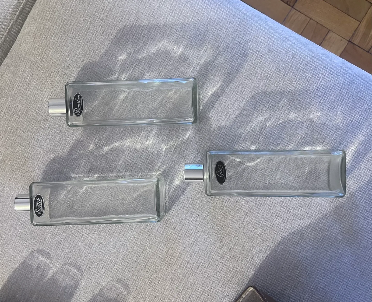 Vintage Liquor Set with Leather Case image indicator(6)