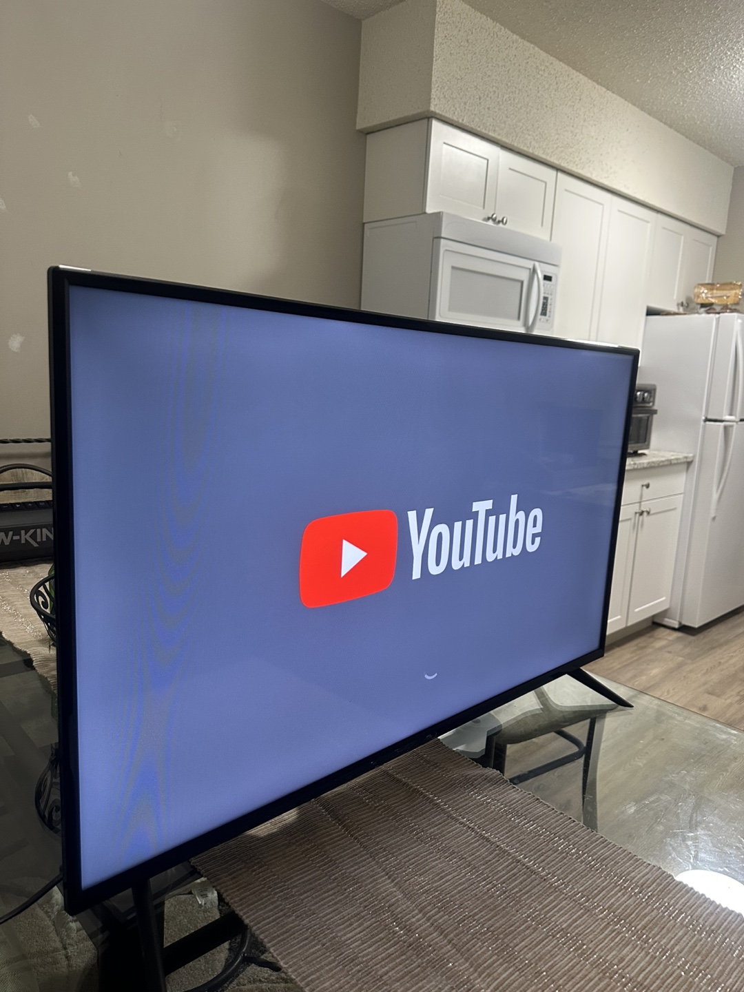 42-Inch Full HD Smart TV – Like New Condition - photo 5