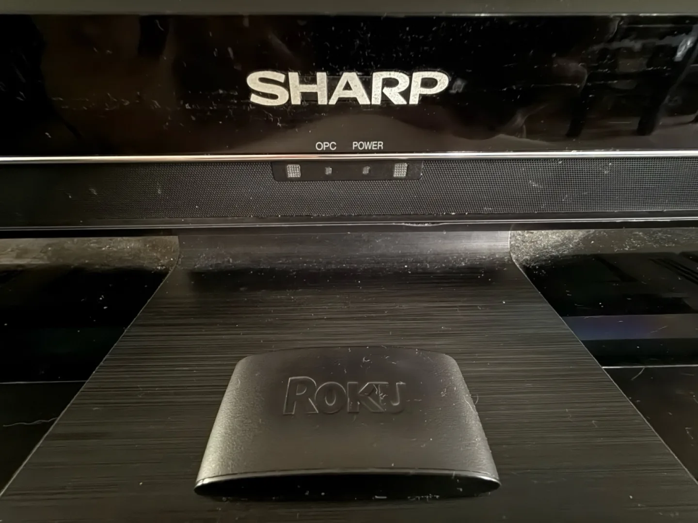 Roku smart Sharp Aquos LC-46D85U 46" LCD TV setup image indicator(2)