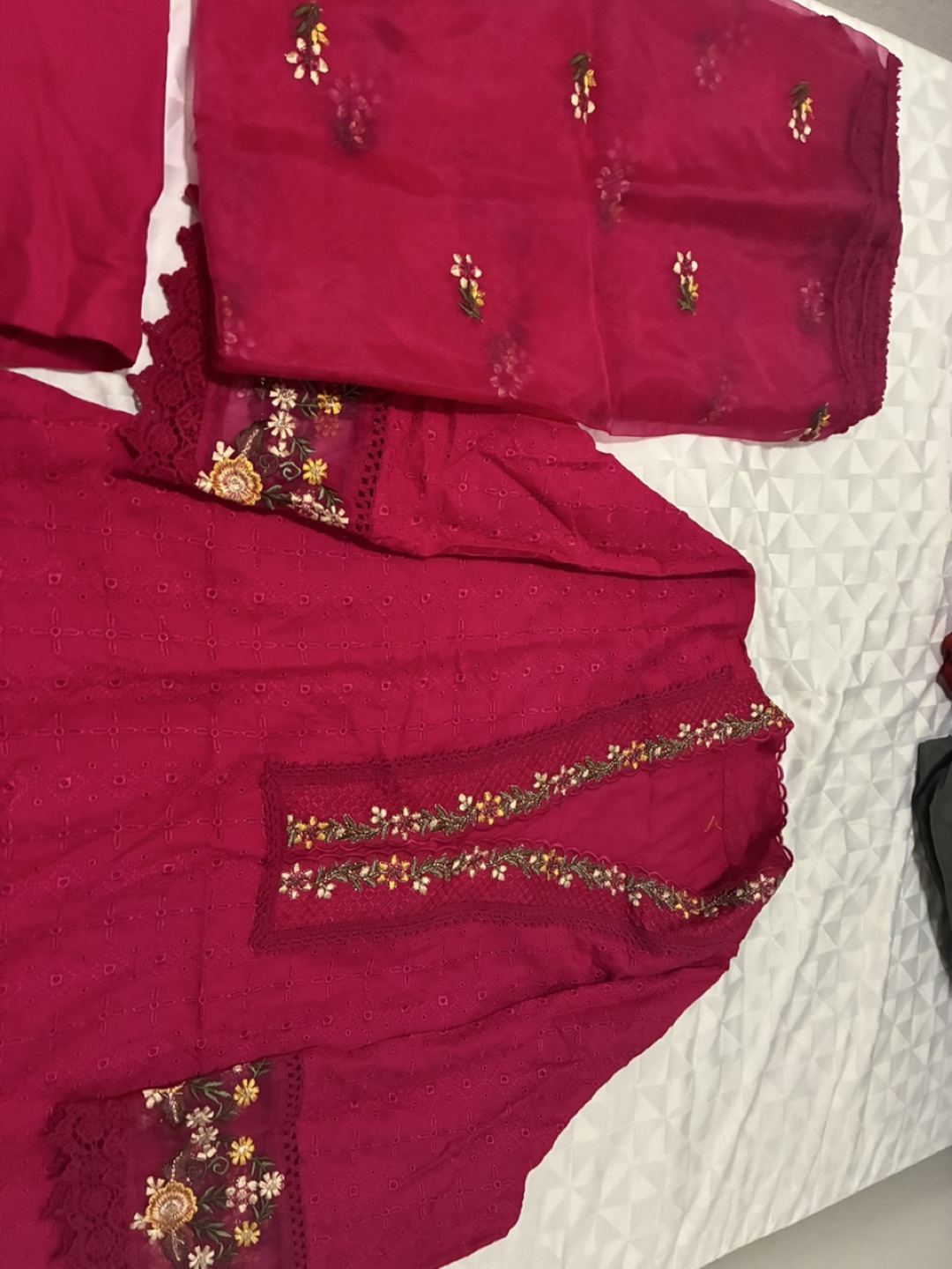Red Embroidered Salwar Kameez Suit - photo 3