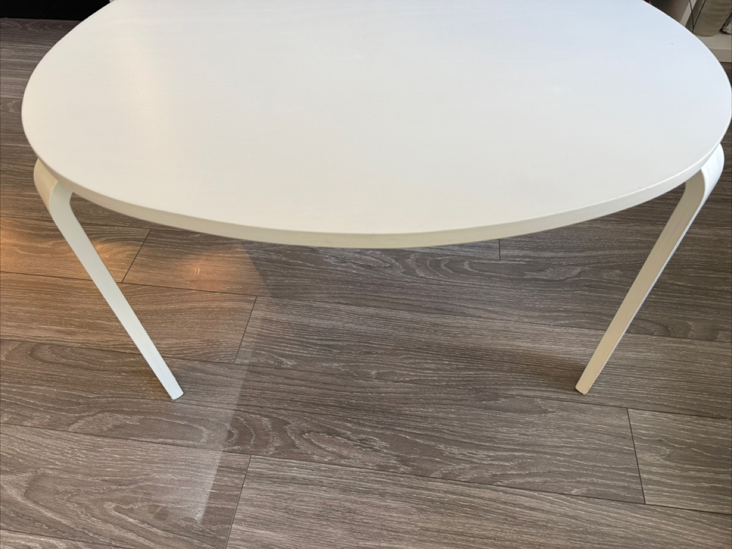 White Nesting Tables - photo 4