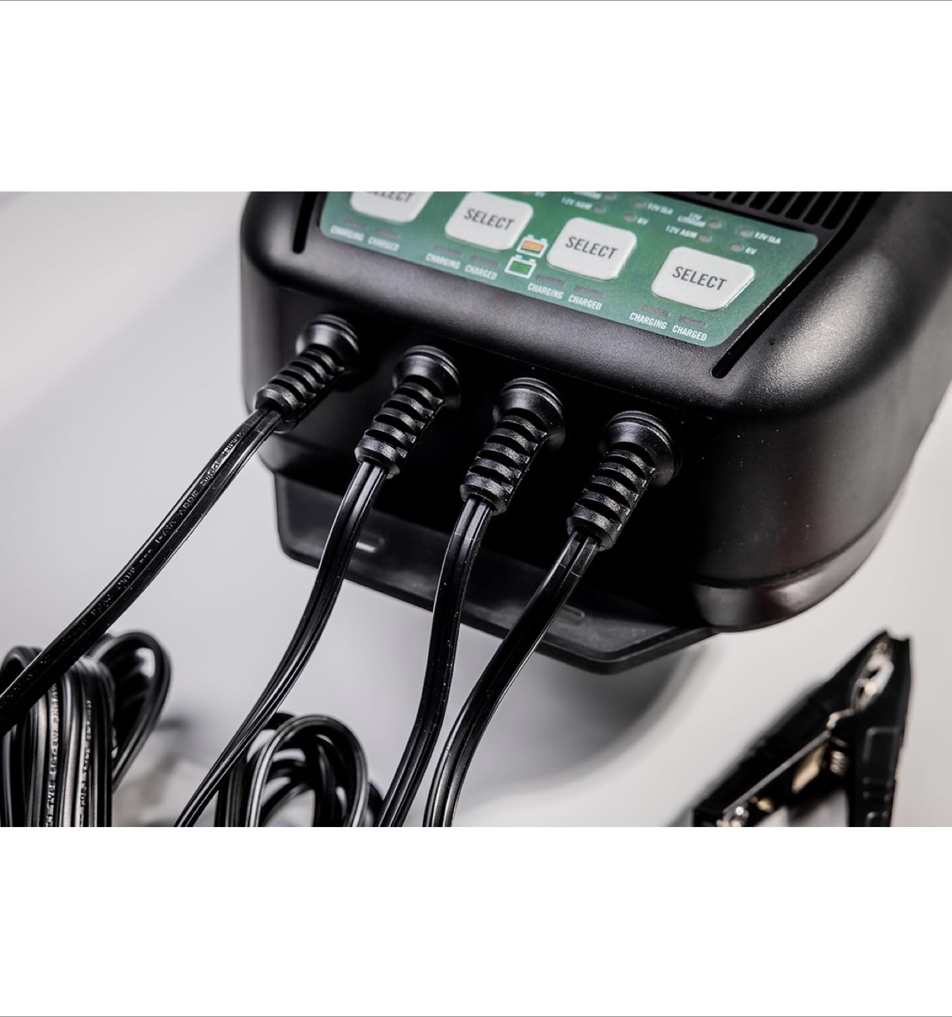 Battery Tender WaveCharge 12 AMP 4-Bank Charger - photo 4