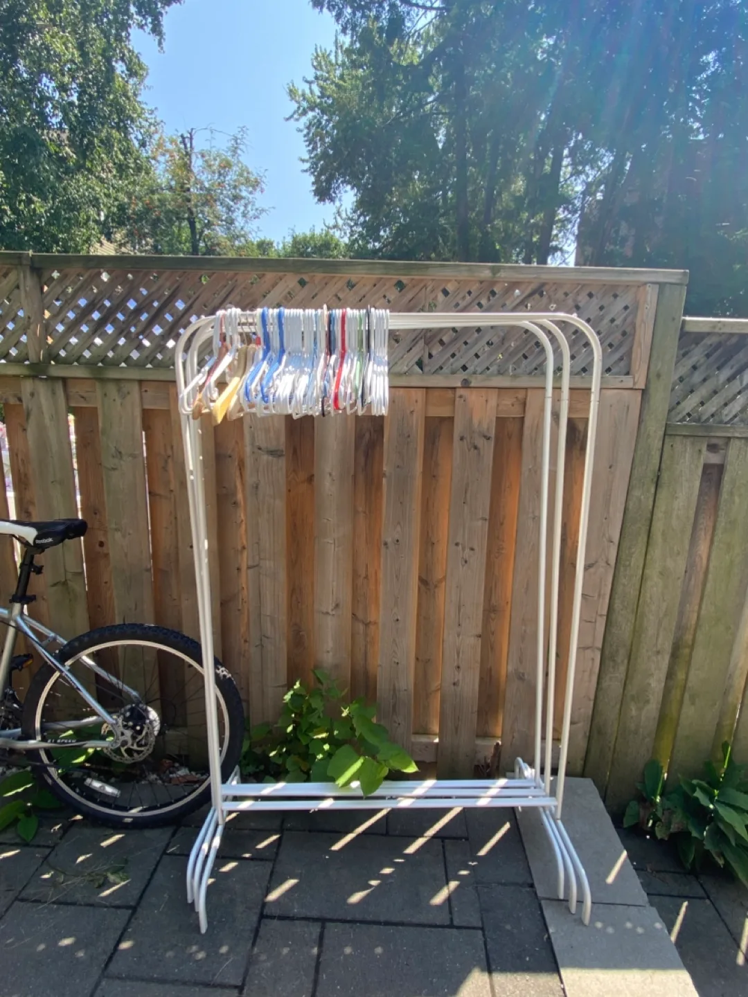 White Metal Clothing Rack - 3 thumbnail