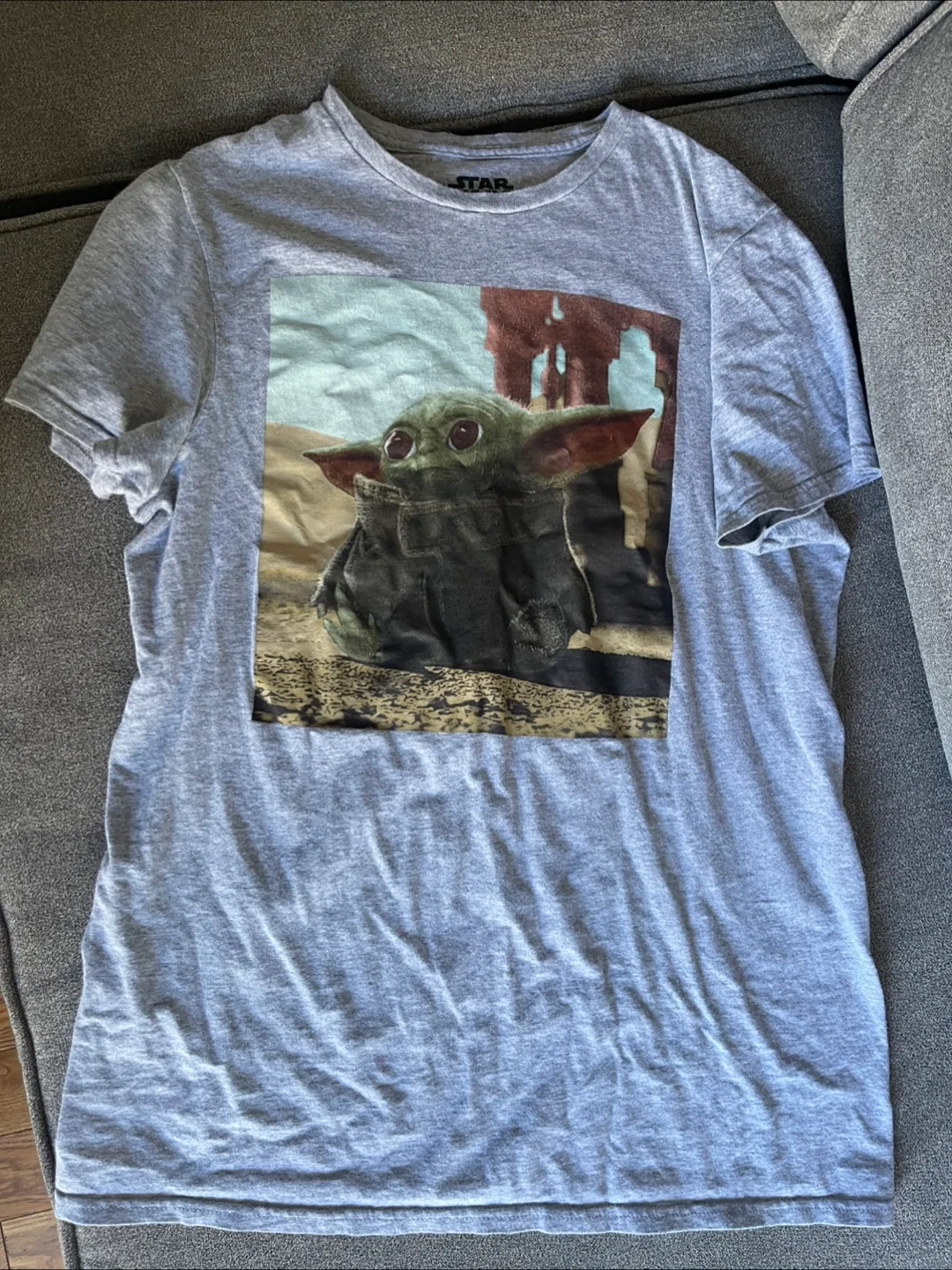 Star Wars Baby Yoda T-shirt, Size S image indicator(3)