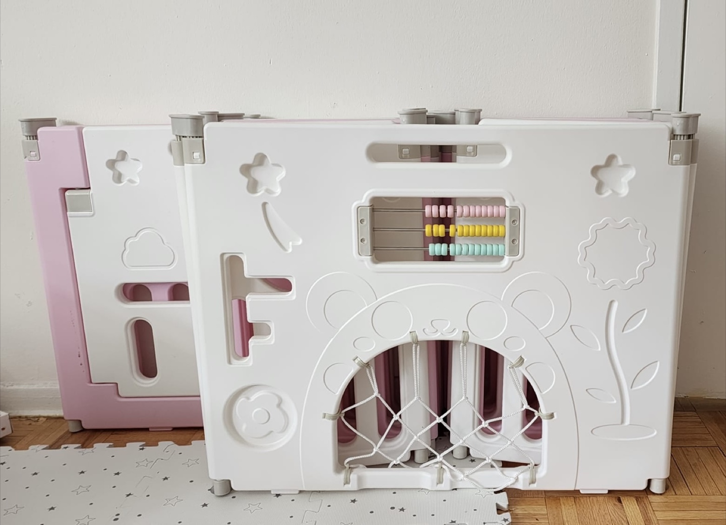 Pink & White Baby Playpen - photo 3