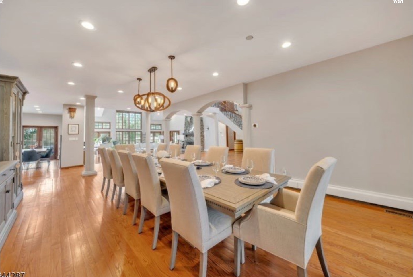 Dining Room Set - photo 3