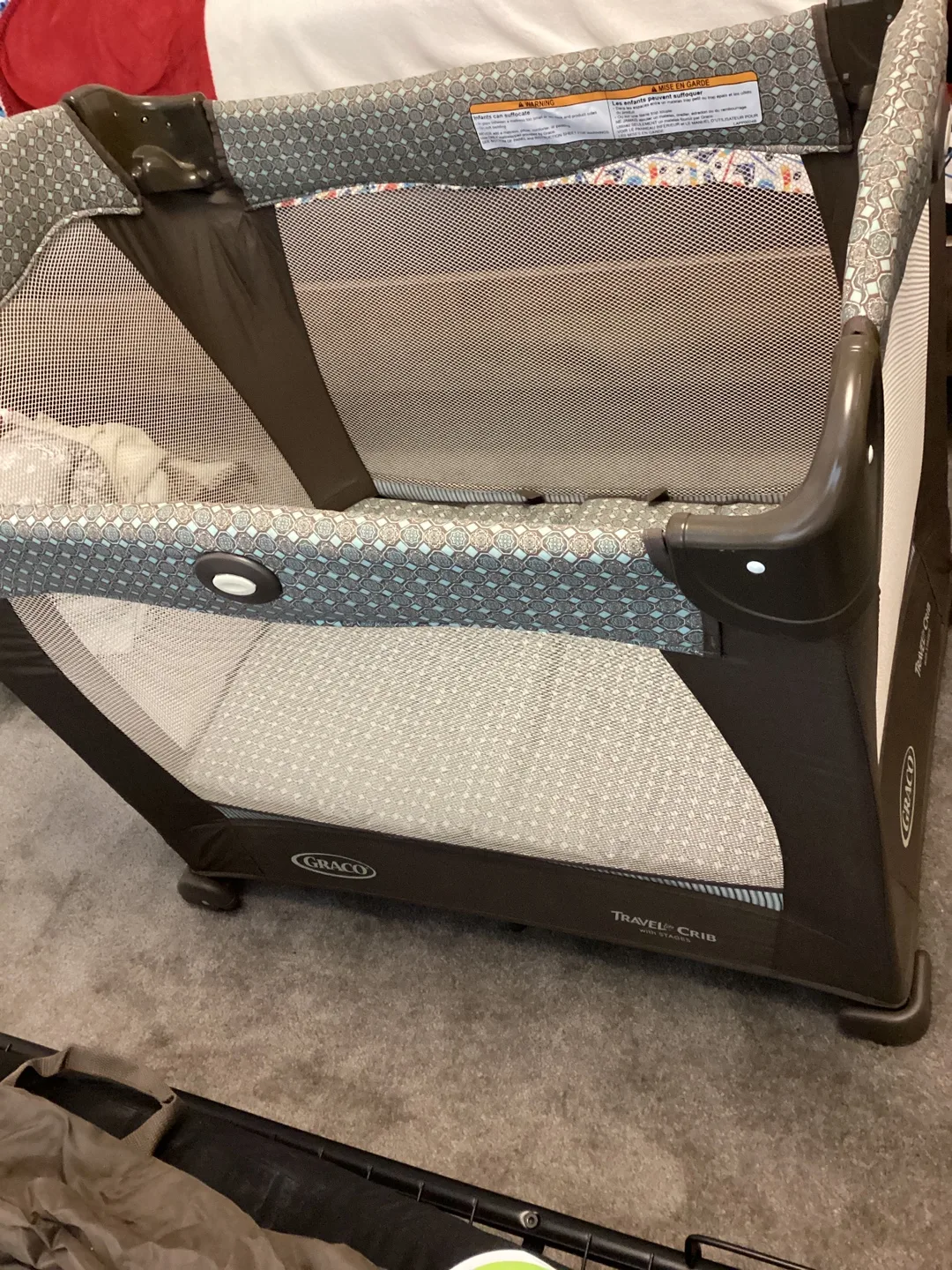 Graco Travel Lite Crib with Stages image indicator(2)