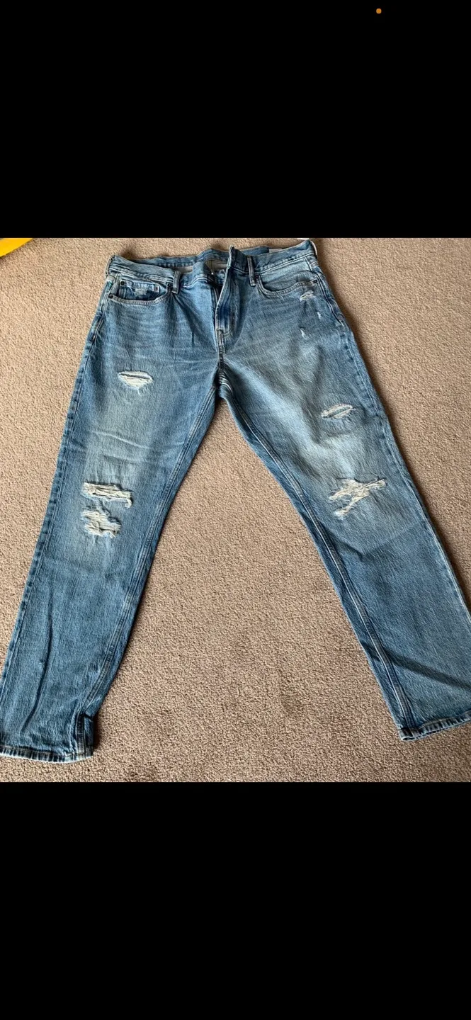 Old Navy jeans. New with tags. 40 x 32