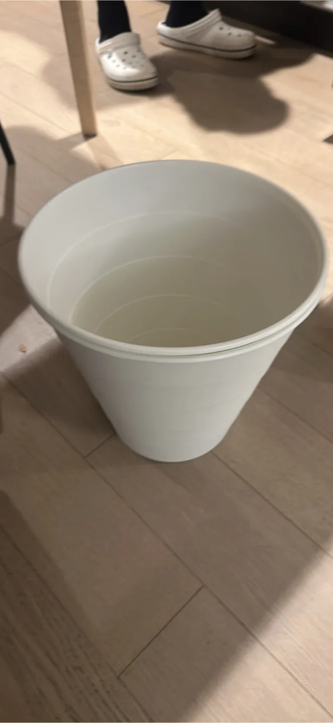 Ikea trash cans - White thumbnail