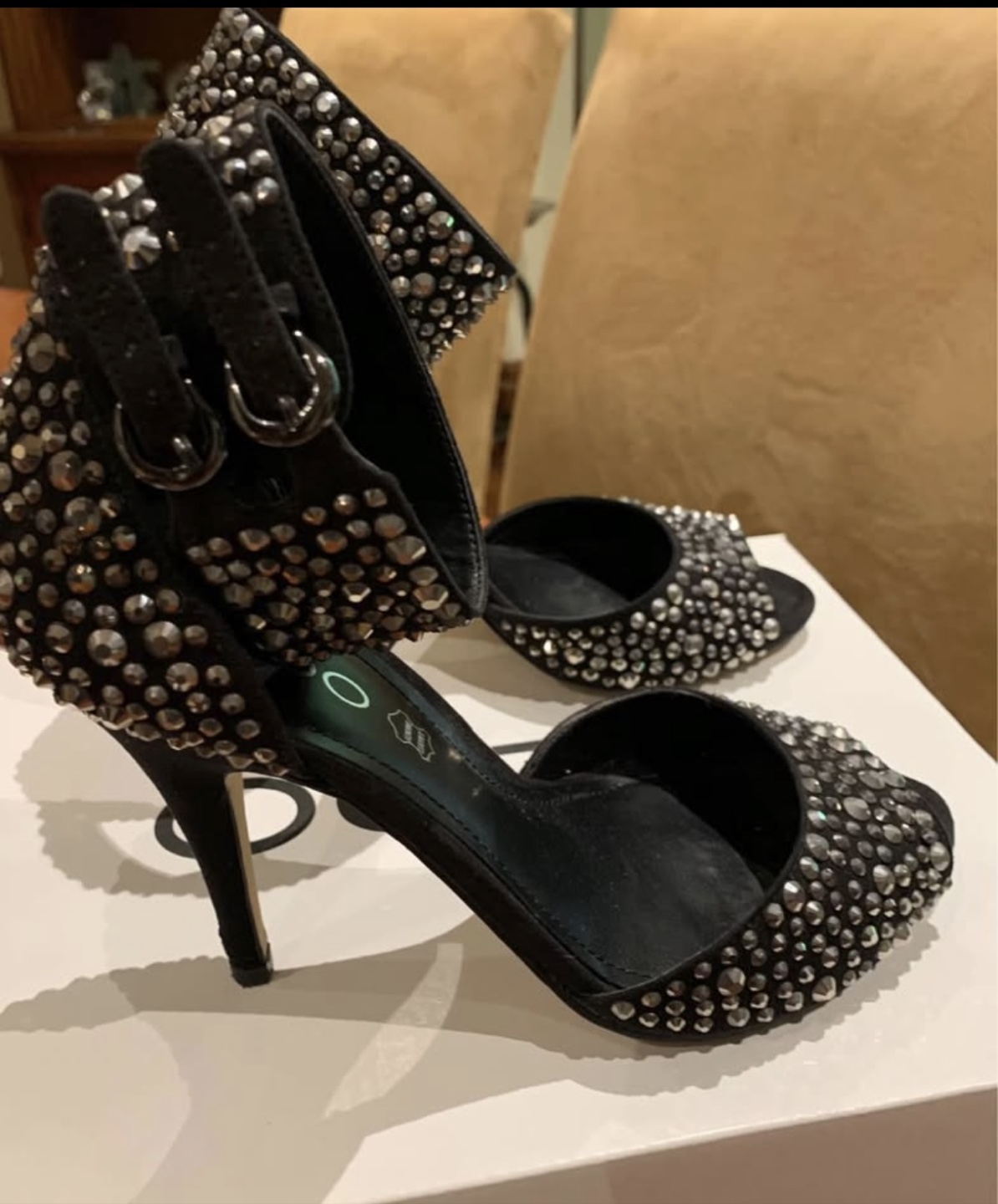 Aldo Black Embellished Heels, Size 7 - photo 3