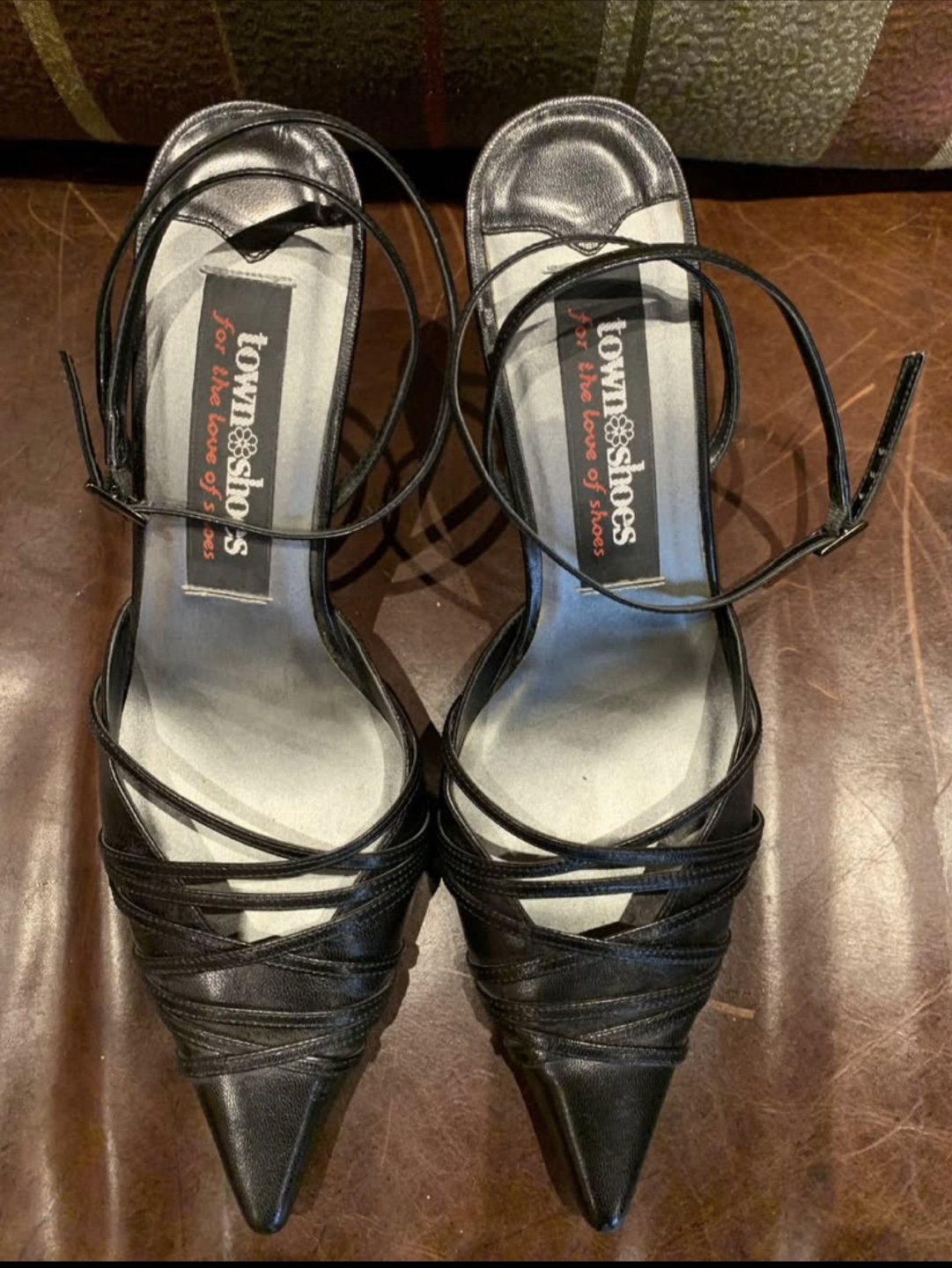 Town Shoes Black Heels, size 7.5