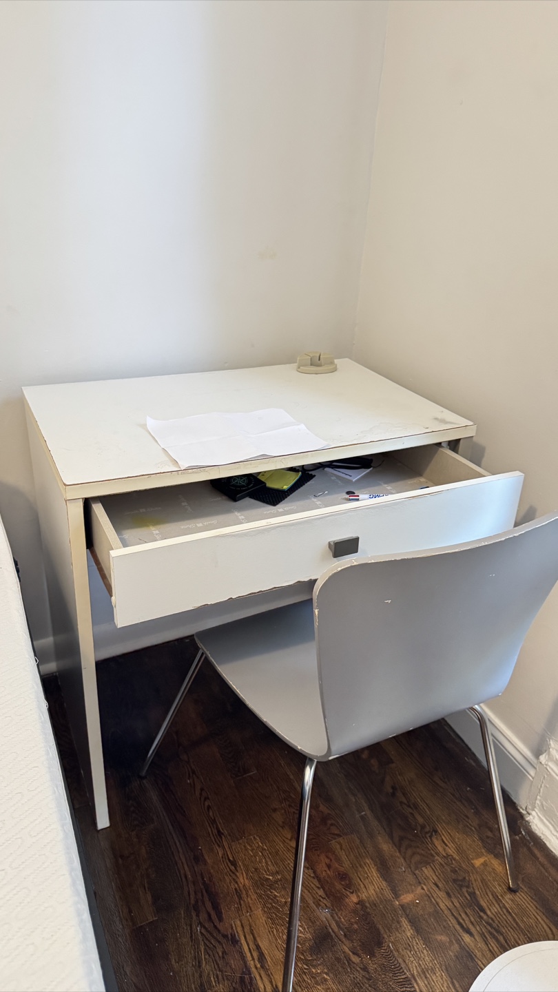 Ikea white Desk and Chair Set - photo 2
