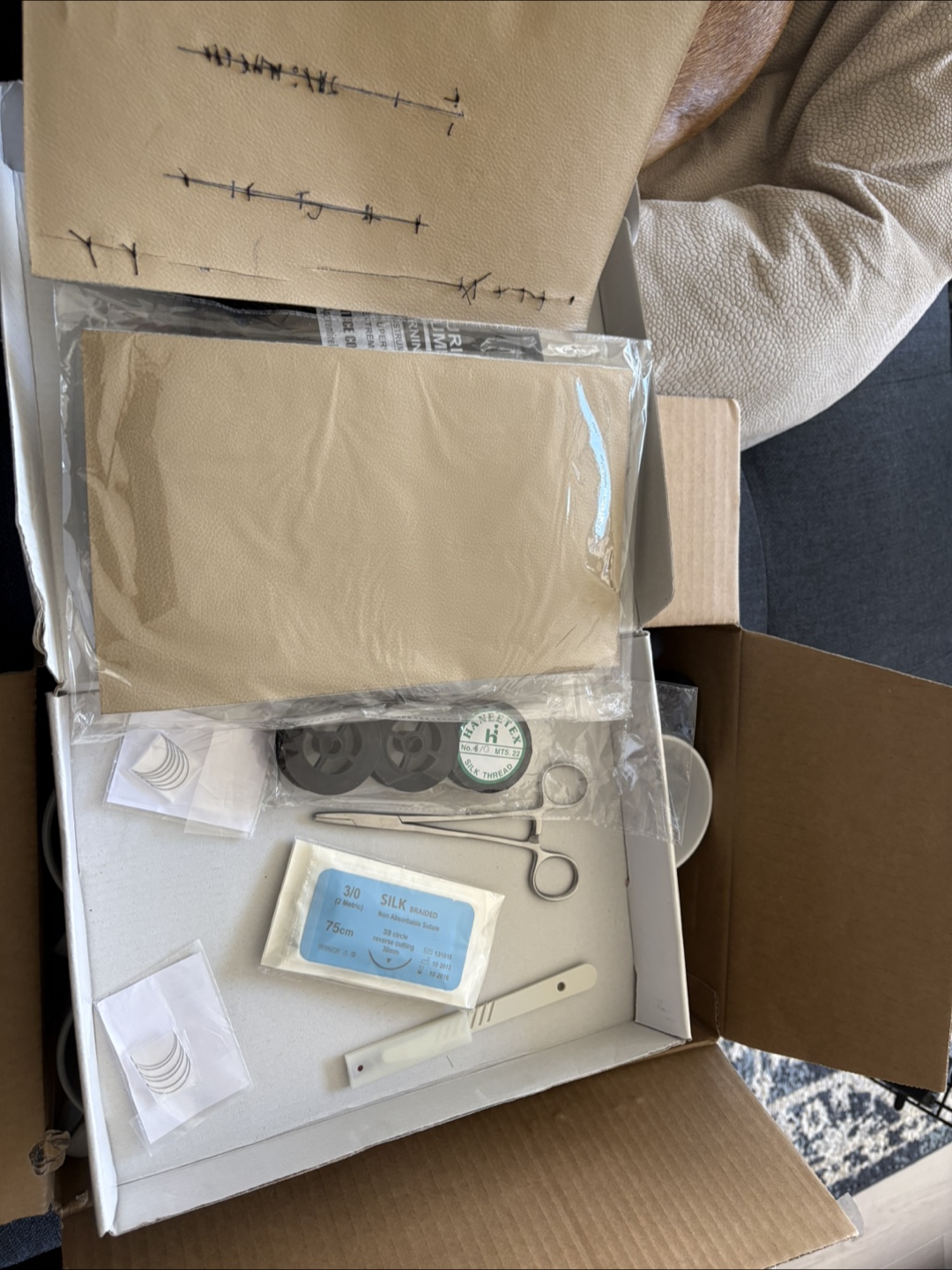 FREE Apprentice Doctor Suturing Training Kit - photo 2