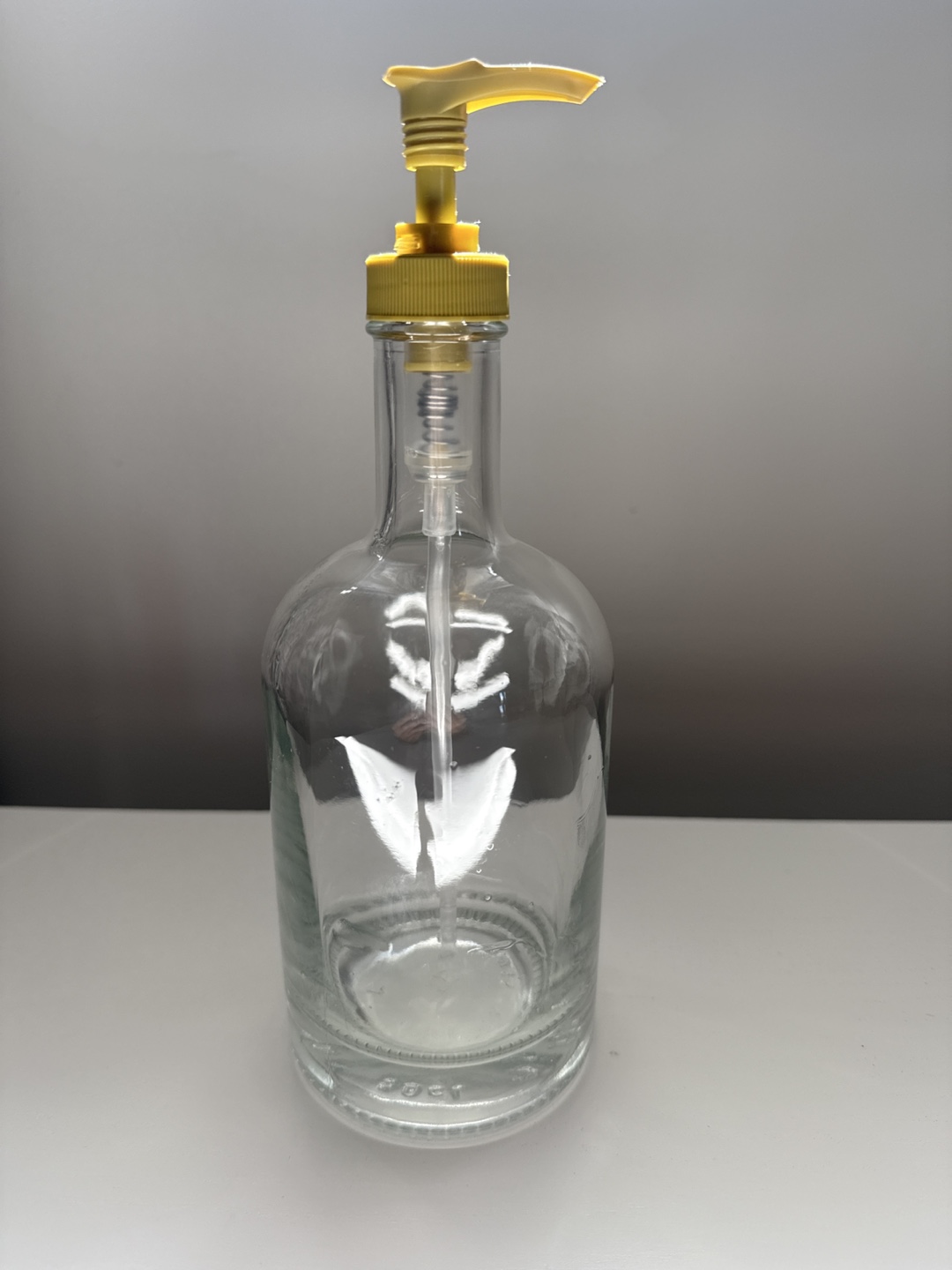 Free Glass Bottle with Pump Dispenser