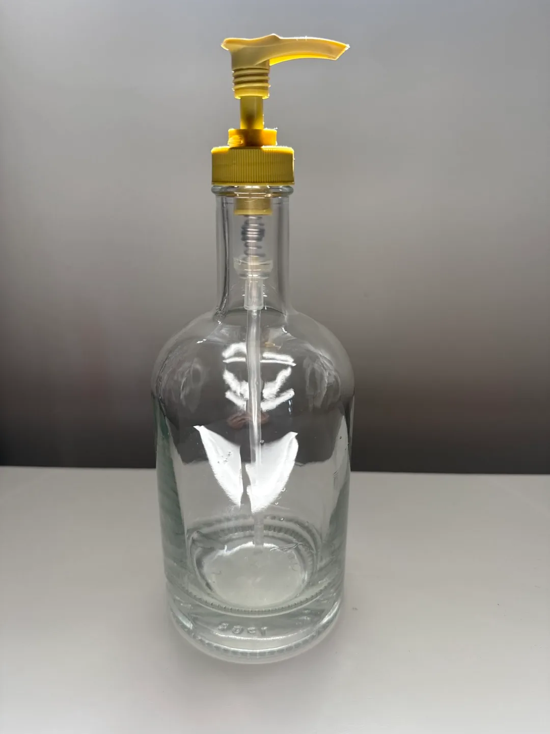 Free Glass Bottle with Pump Dispenser thumbnail