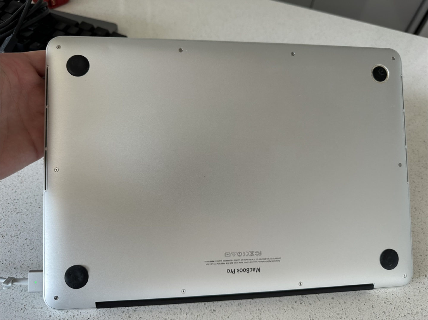 MacBook Pro - great condition - photo 3