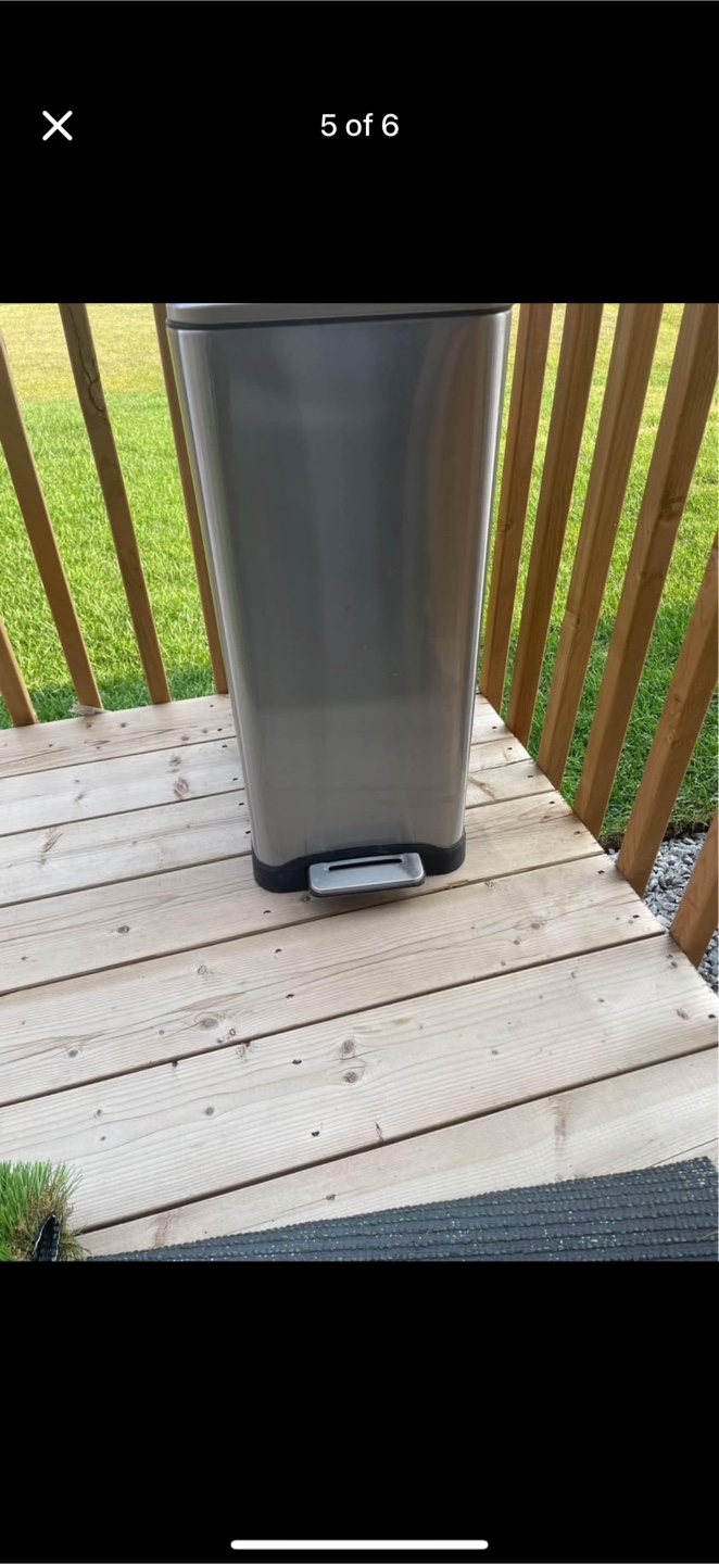 13 Gallon Silver Trash Can - photo 5