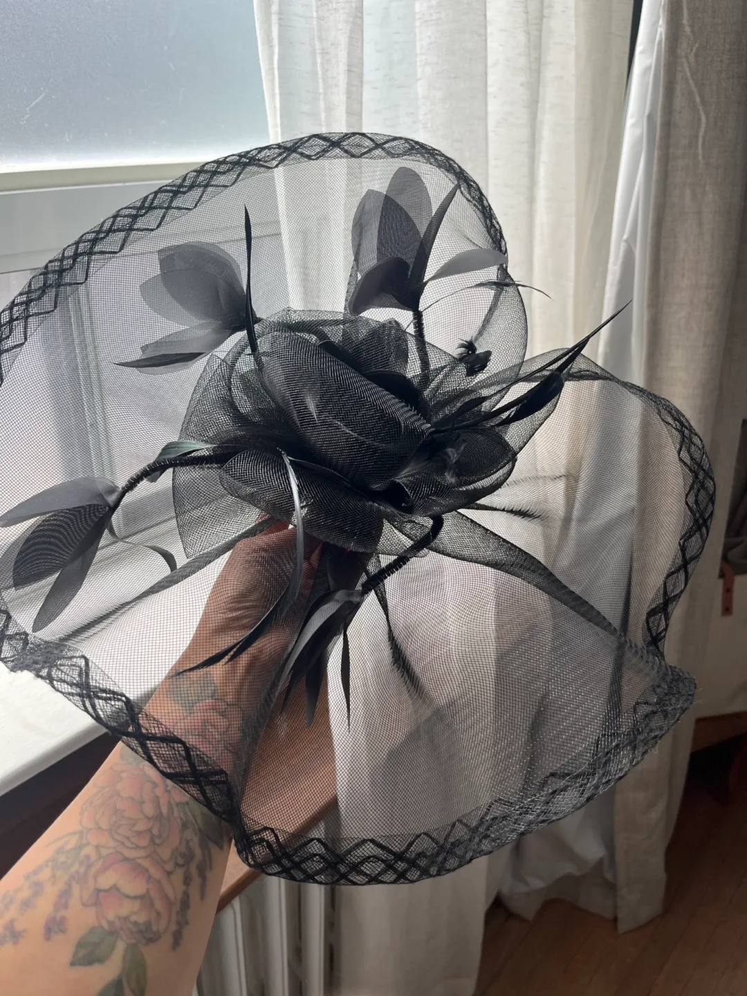 Black Fascinator Hat thumbnail