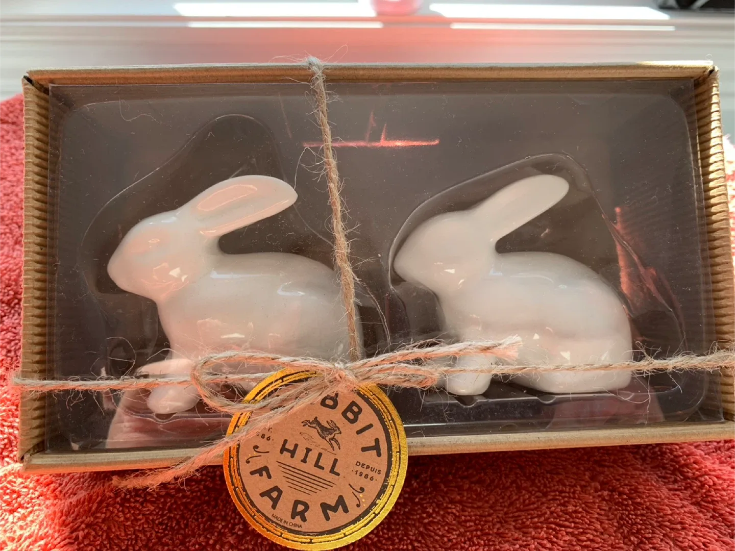 Salt & Pepper Shakers Ceramic Bunnies thumbnail