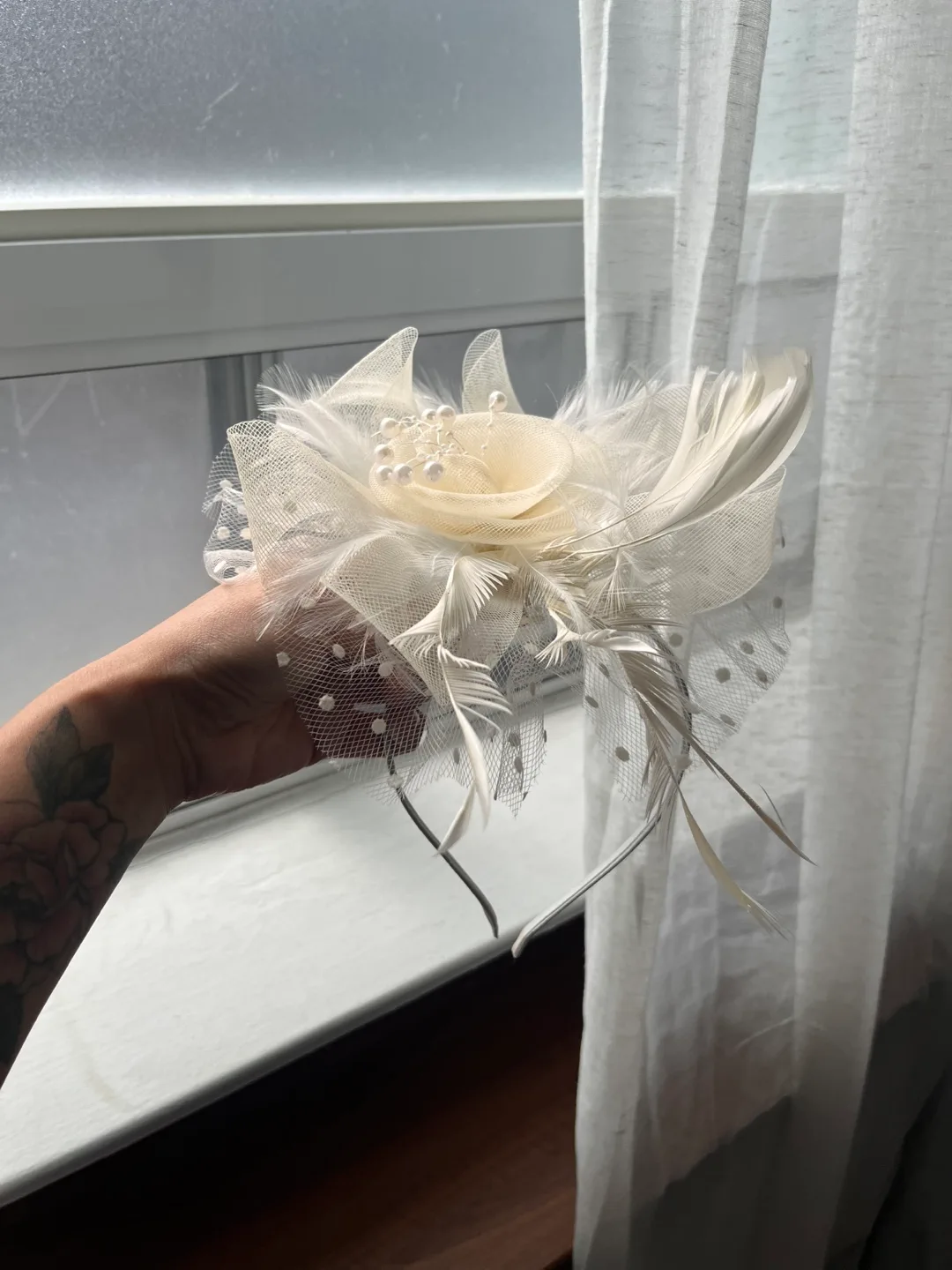White Feather Fascinator Headband thumbnail