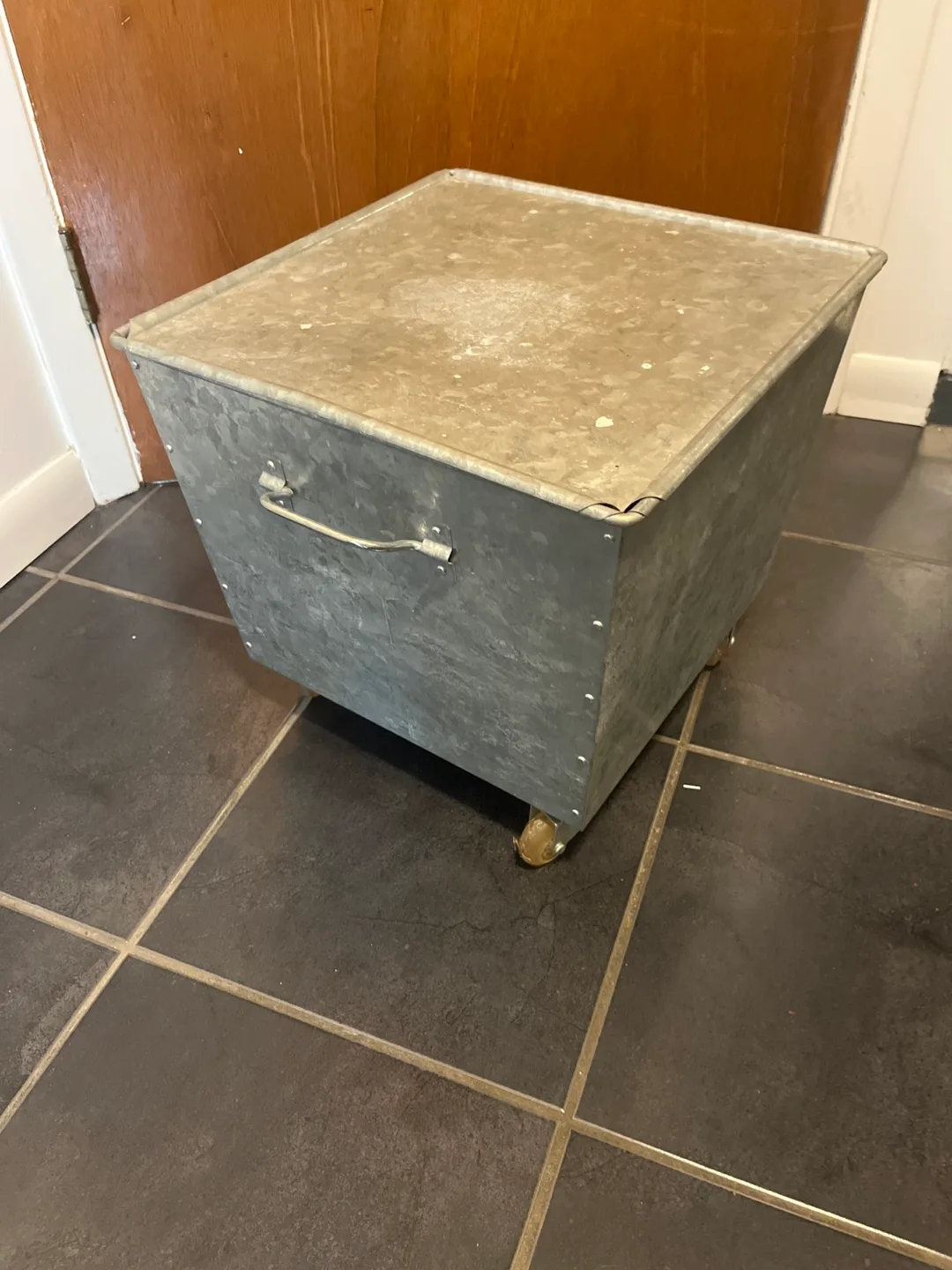 Galvanized Metal Storage Bin with Lid/Casters thumbnail