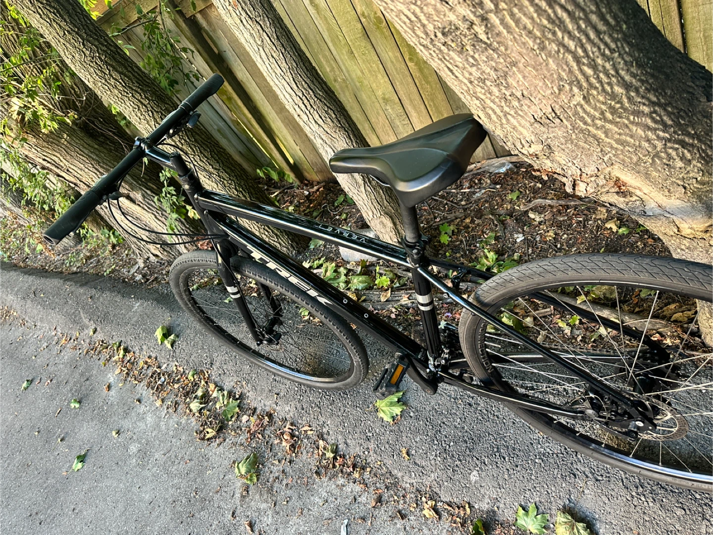 Trek Verve 1 Bicycle - Great Condition! - photo 2