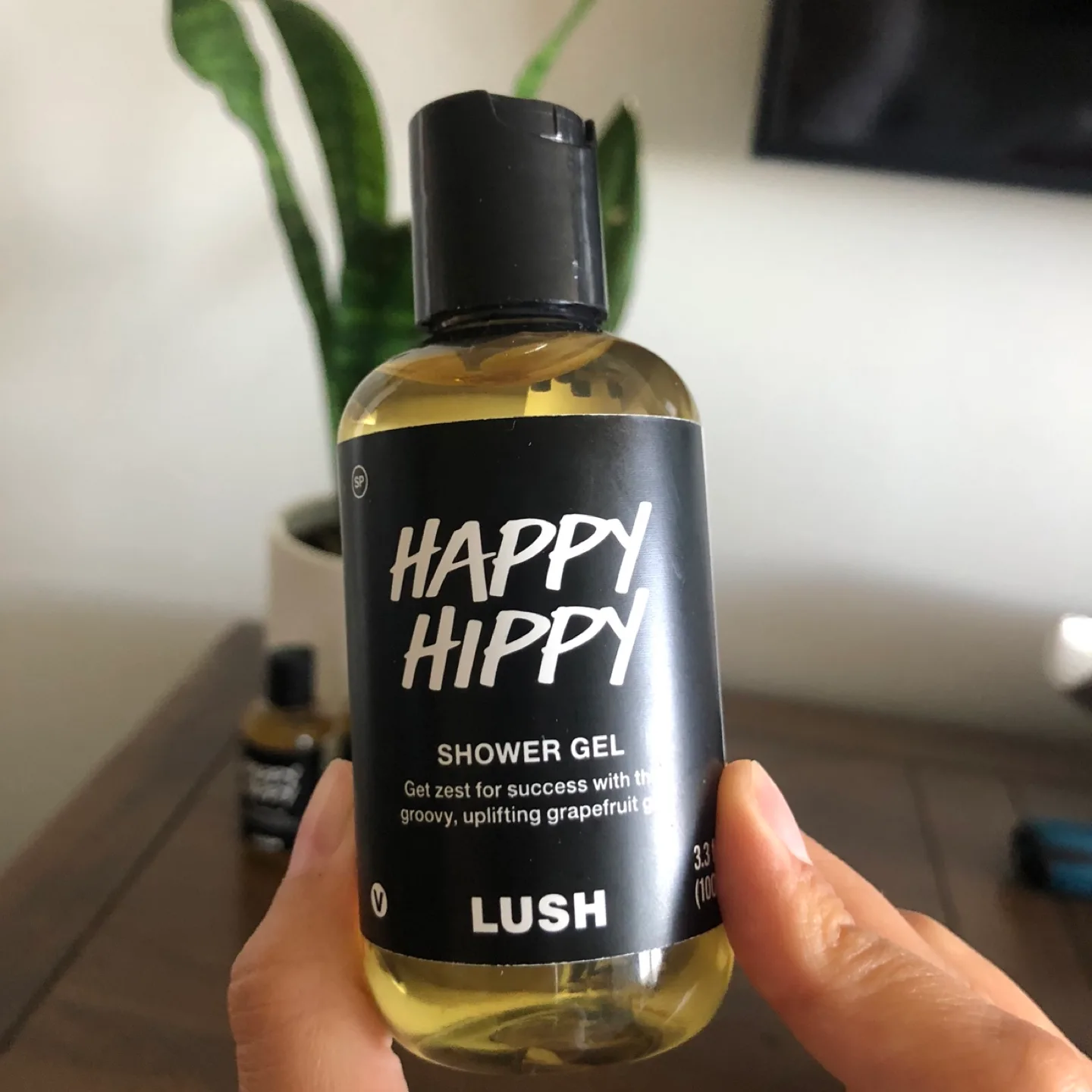 5x Lush Happy Hippy Shower Gel (100ml) image indicator(2)