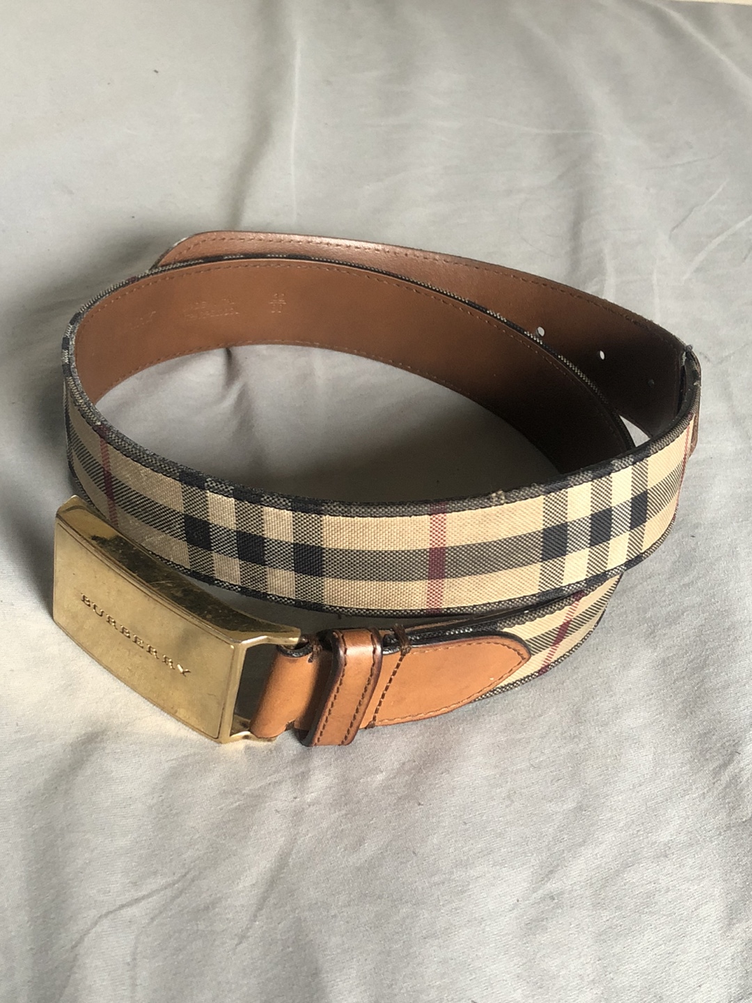 Burberry Checkered Belt - Size 32 - photo 3
