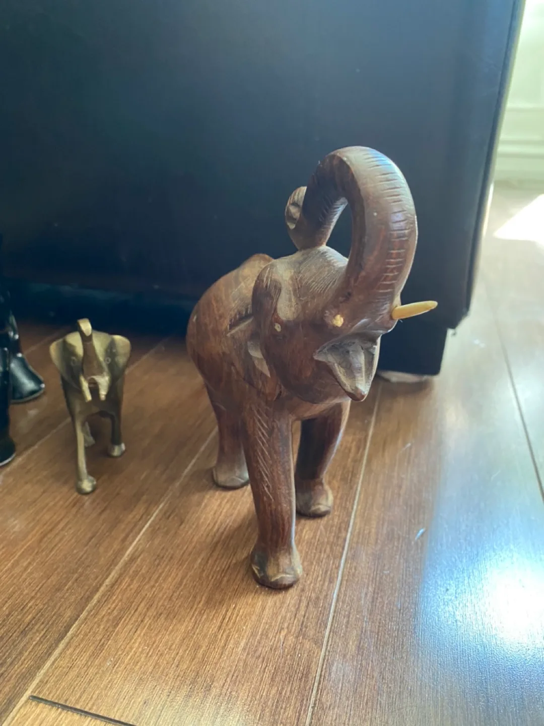 Elephant Figurine Collection image indicator(2)