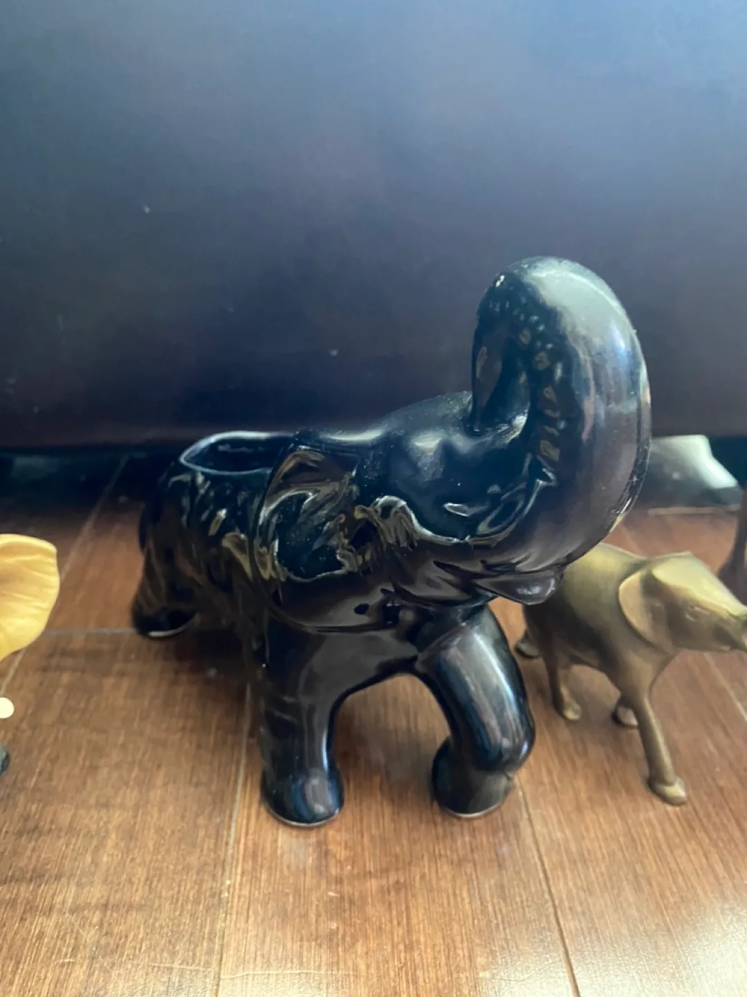 Elephant Figurine Collection image indicator(4)