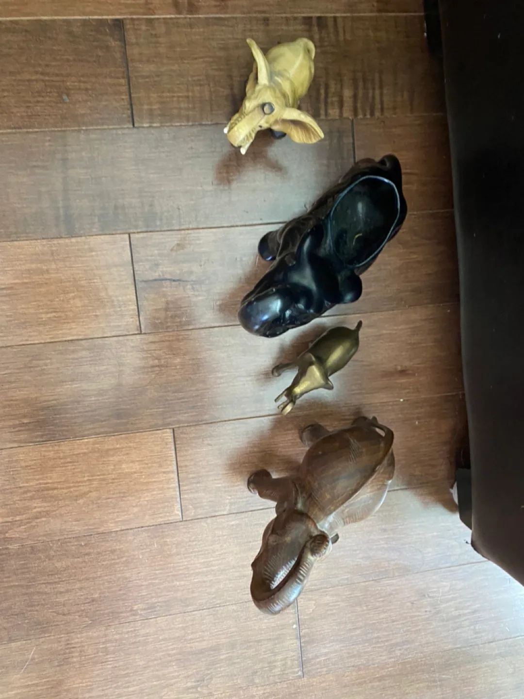 Elephant Figurine Collection image indicator(6)