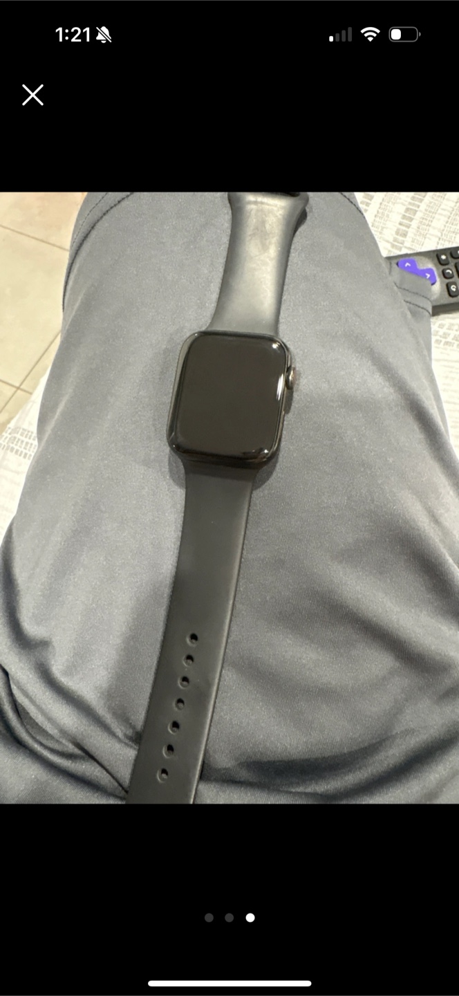 Apple Watch - Black series 5