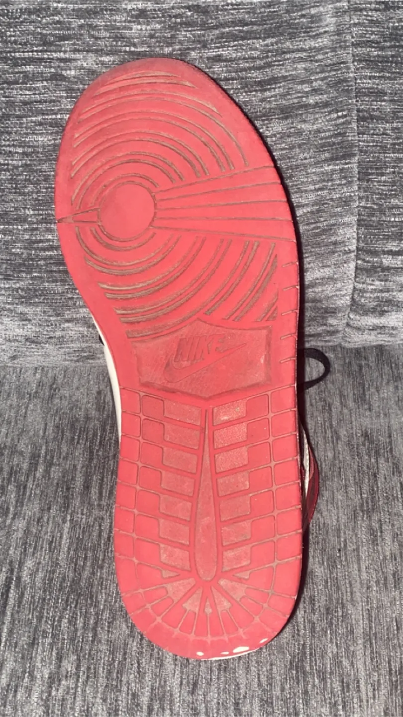 CLEAN Jordan 1 $30 pickup image indicator(3)