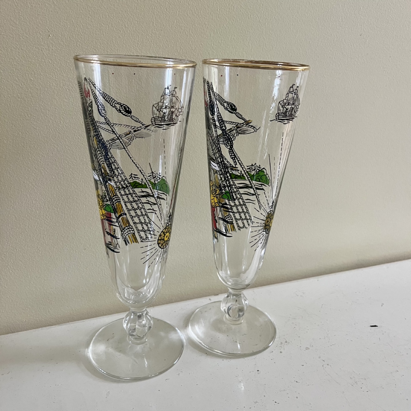 2 Vintage Libby Pirate Pilsner Glasses - photo 4