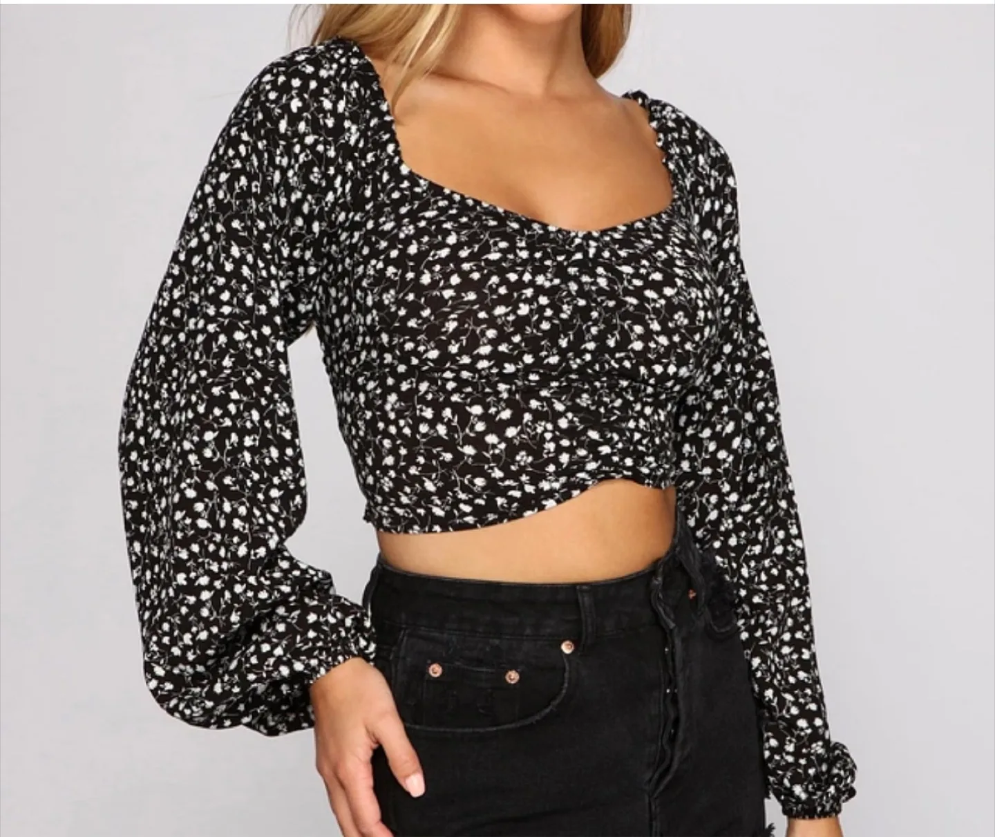 Floral Long Sleeve Crop Top thumbnail