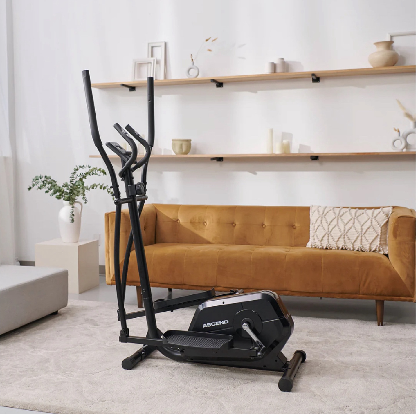 Ascend L-100 Compact Elliptical