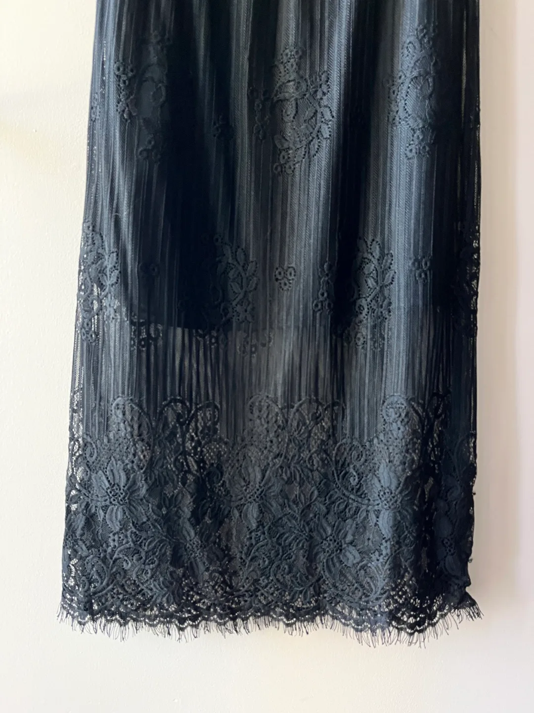Ardene Black Lace Dress - Size S image indicator(4)