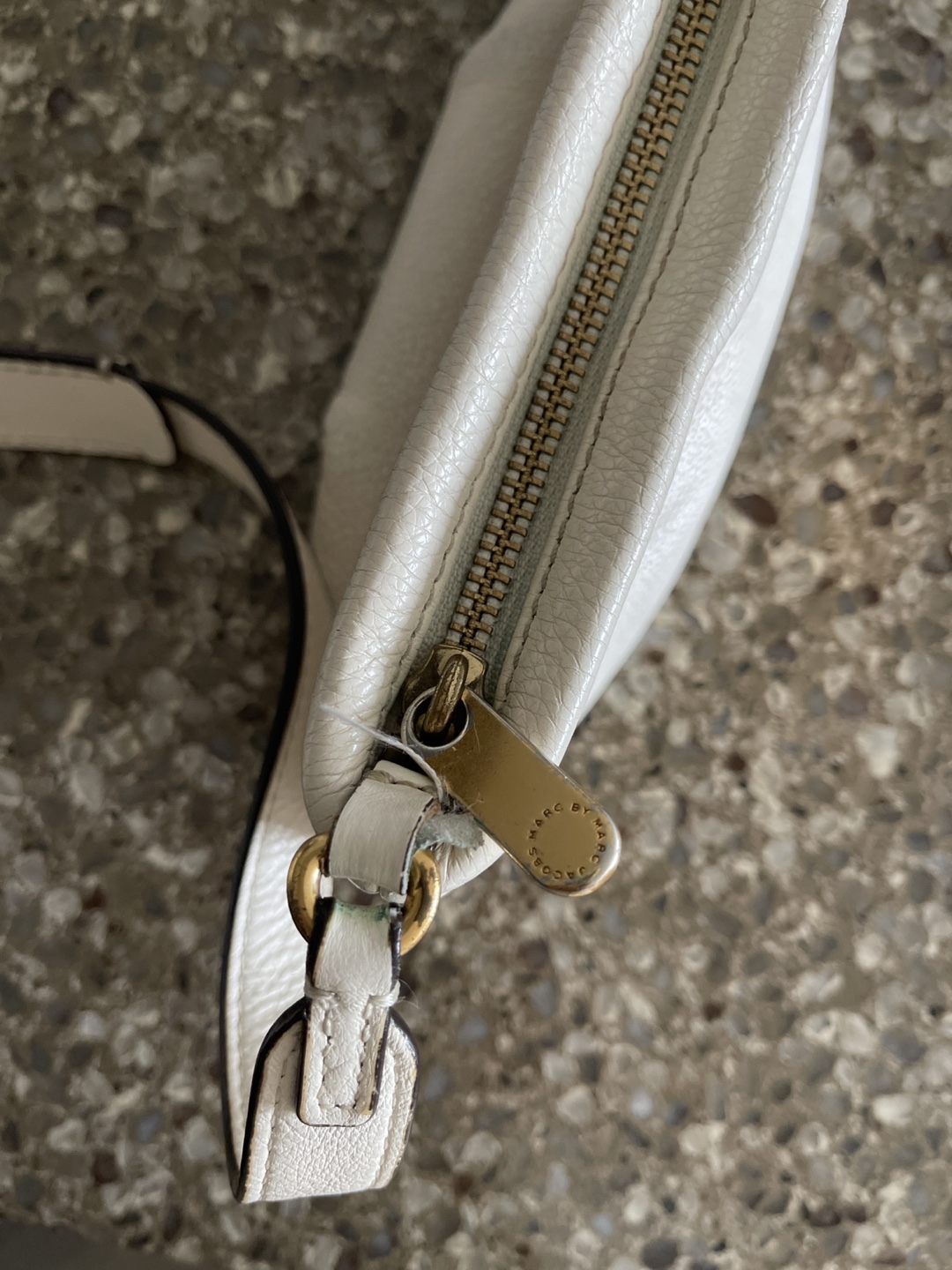 Marc Jacobs White Crossbody Bag - photo 5
