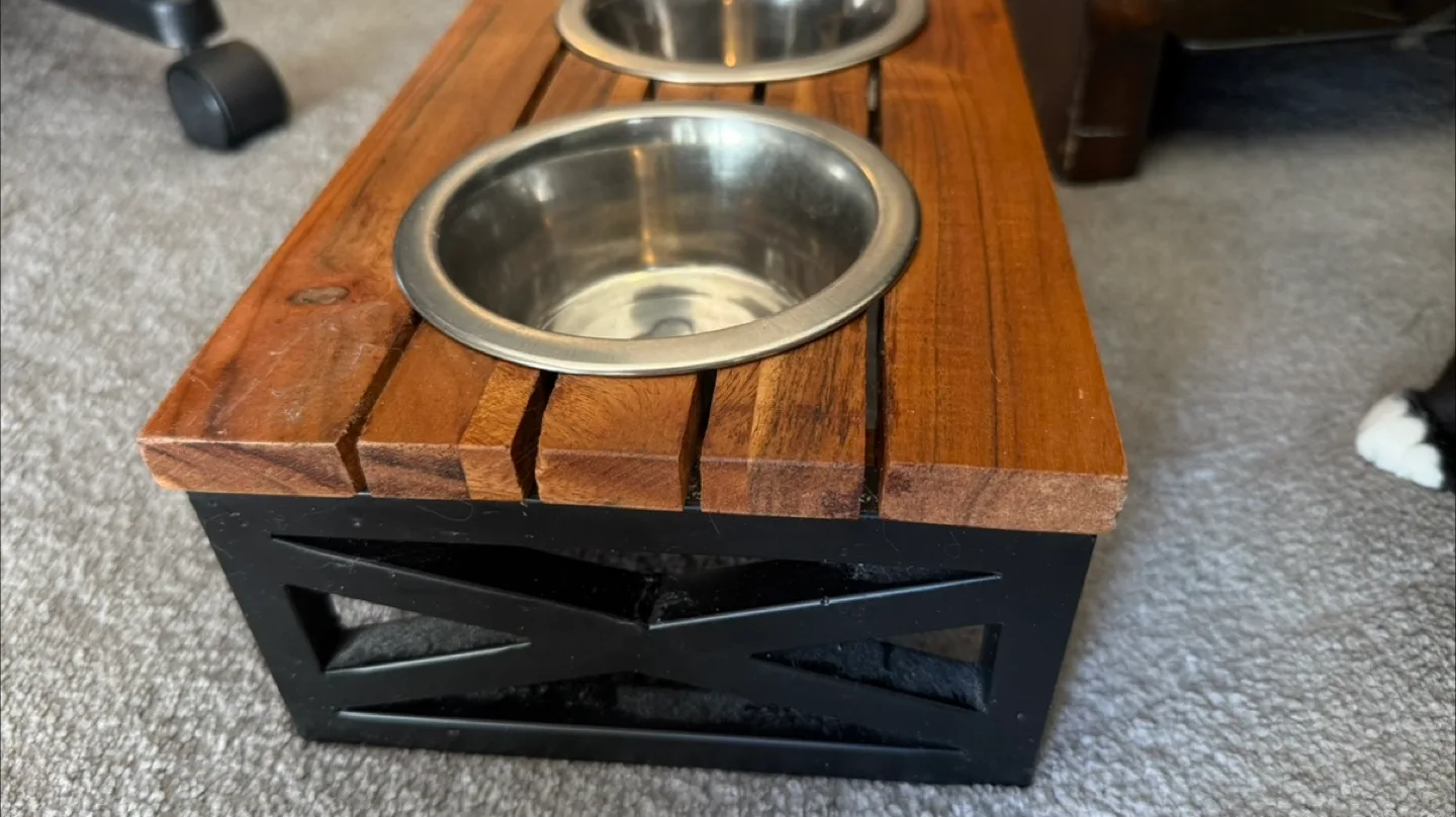 Double Dog Bowl Stand image indicator(2)