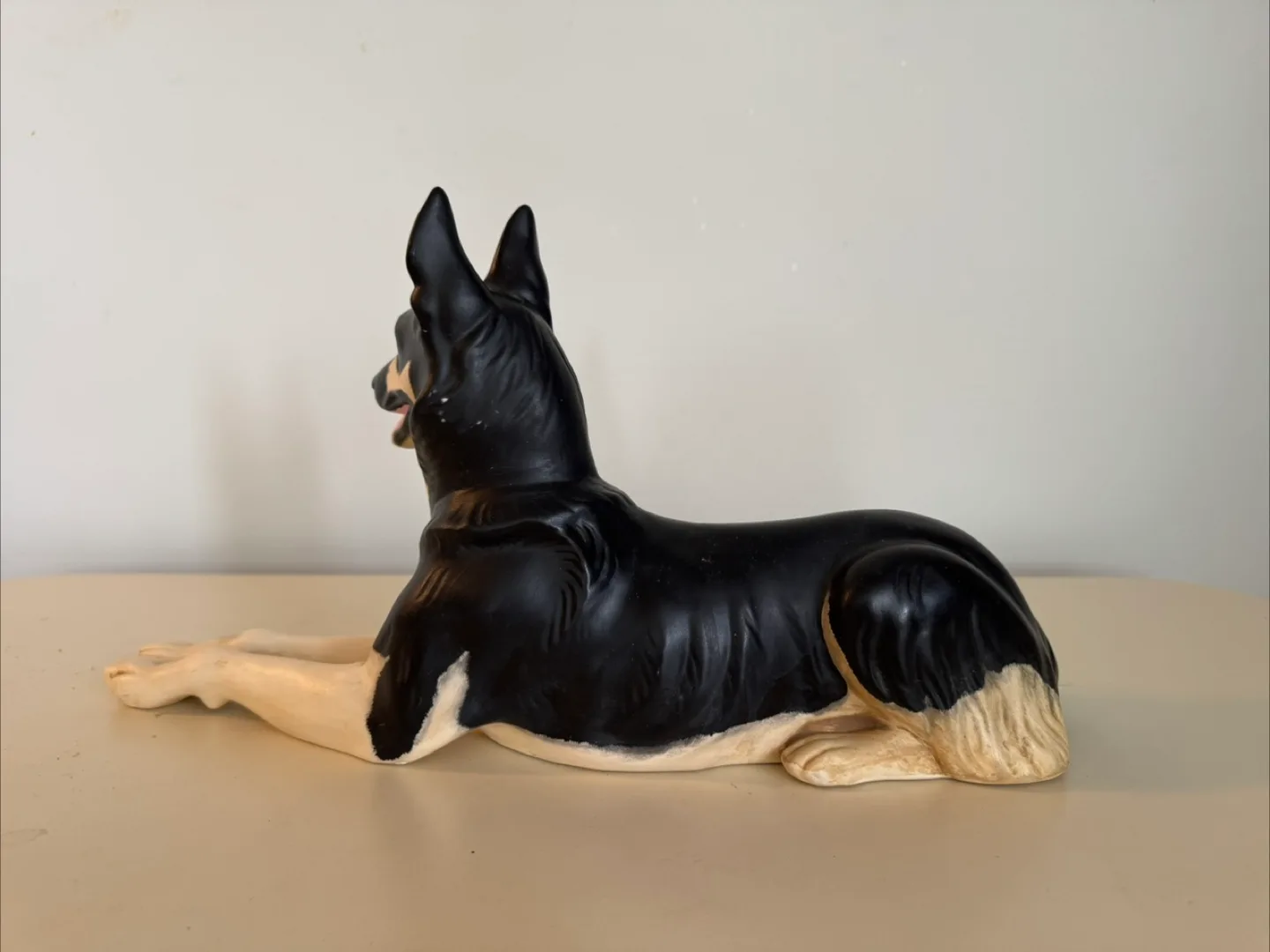 Dog Figurine - Black & White, 16 Inches image indicator(4)