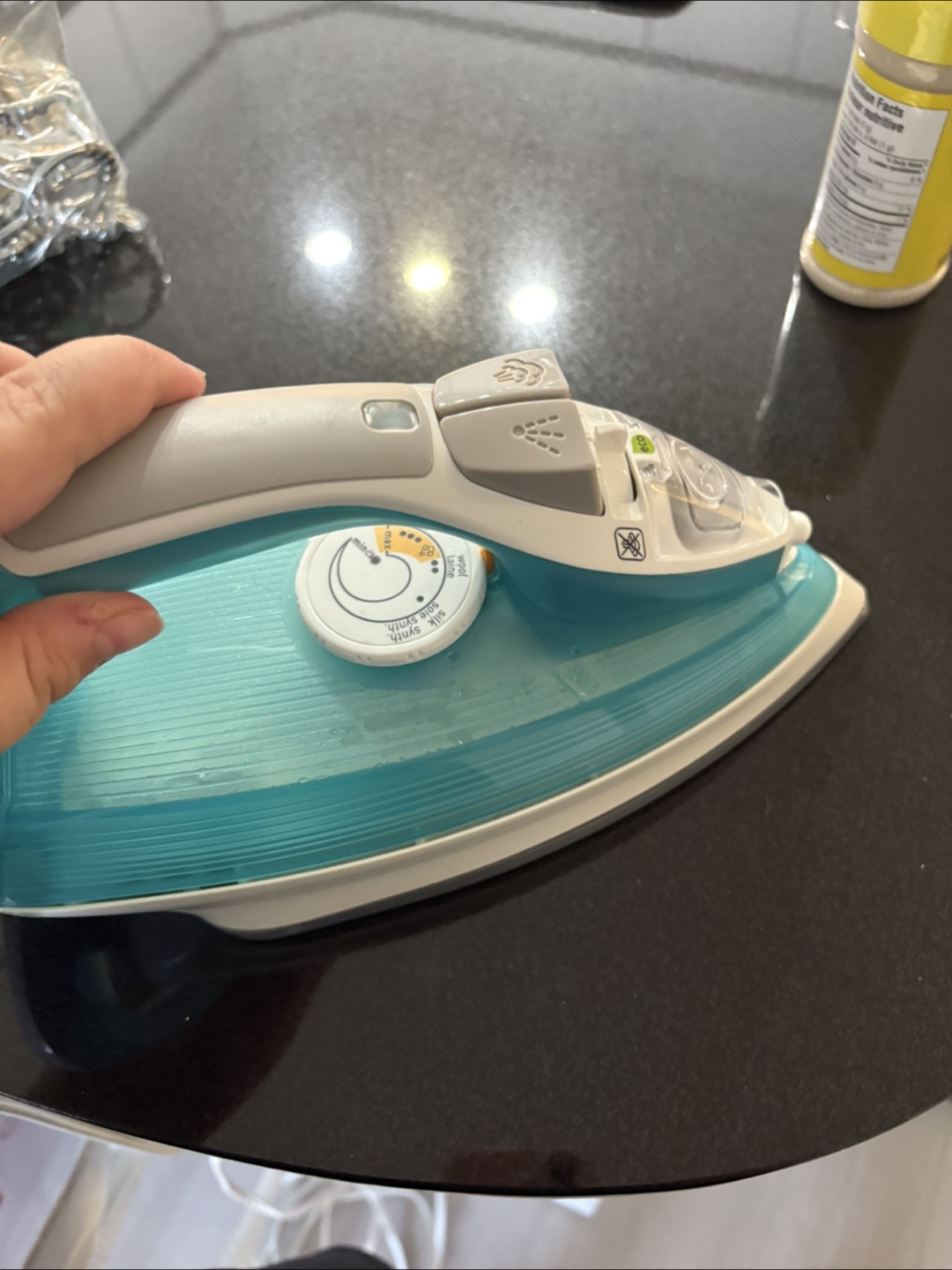 Ultragliss Iron - Great Condition - photo 2