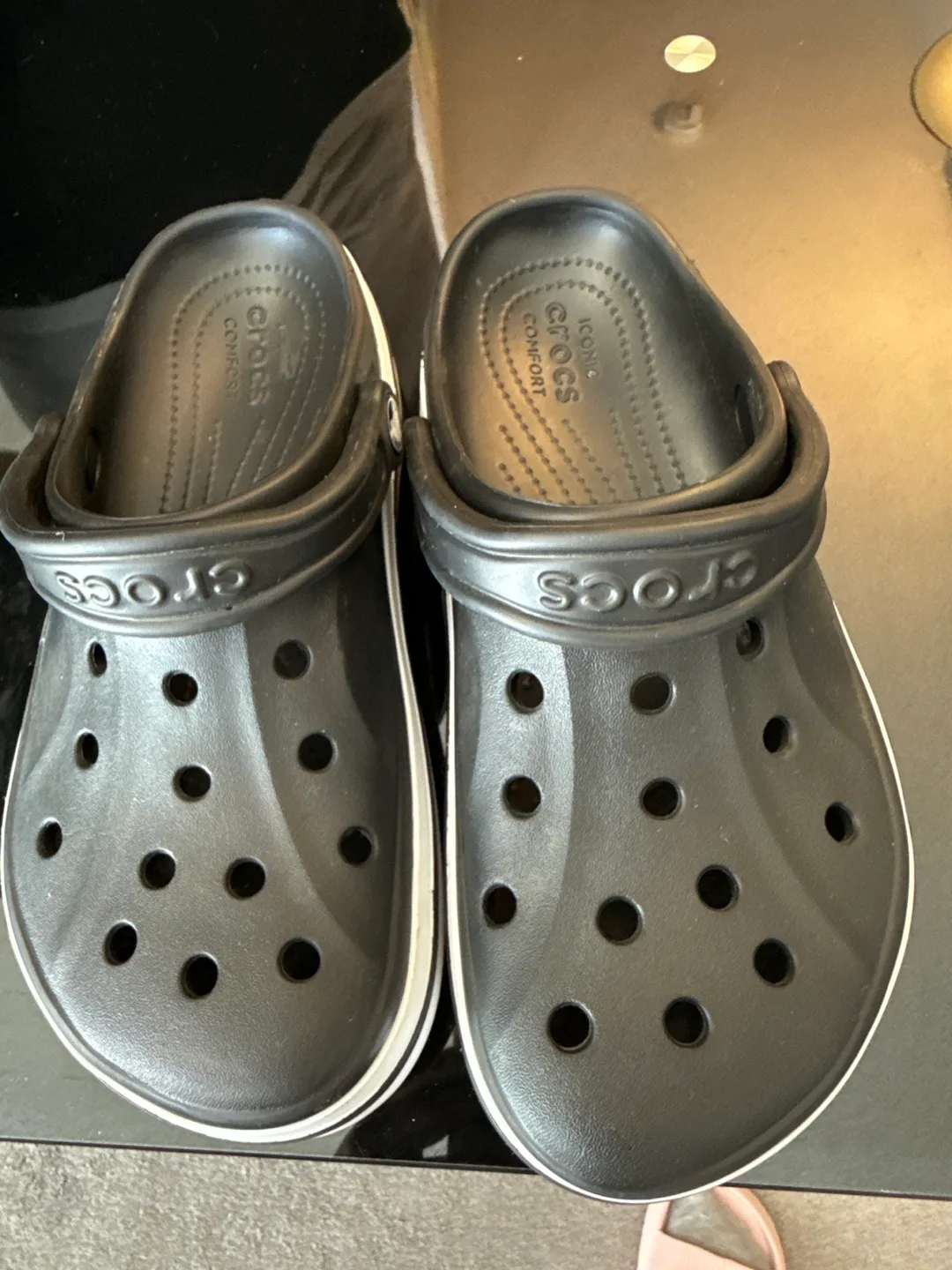 Crocs Classic Clog - Black, Size M 6/W 8