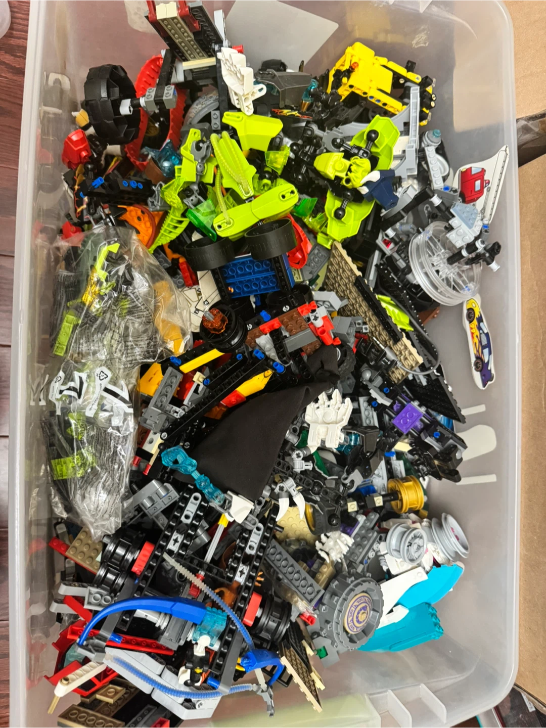 Lego Mixed Lot in Container - photo 5